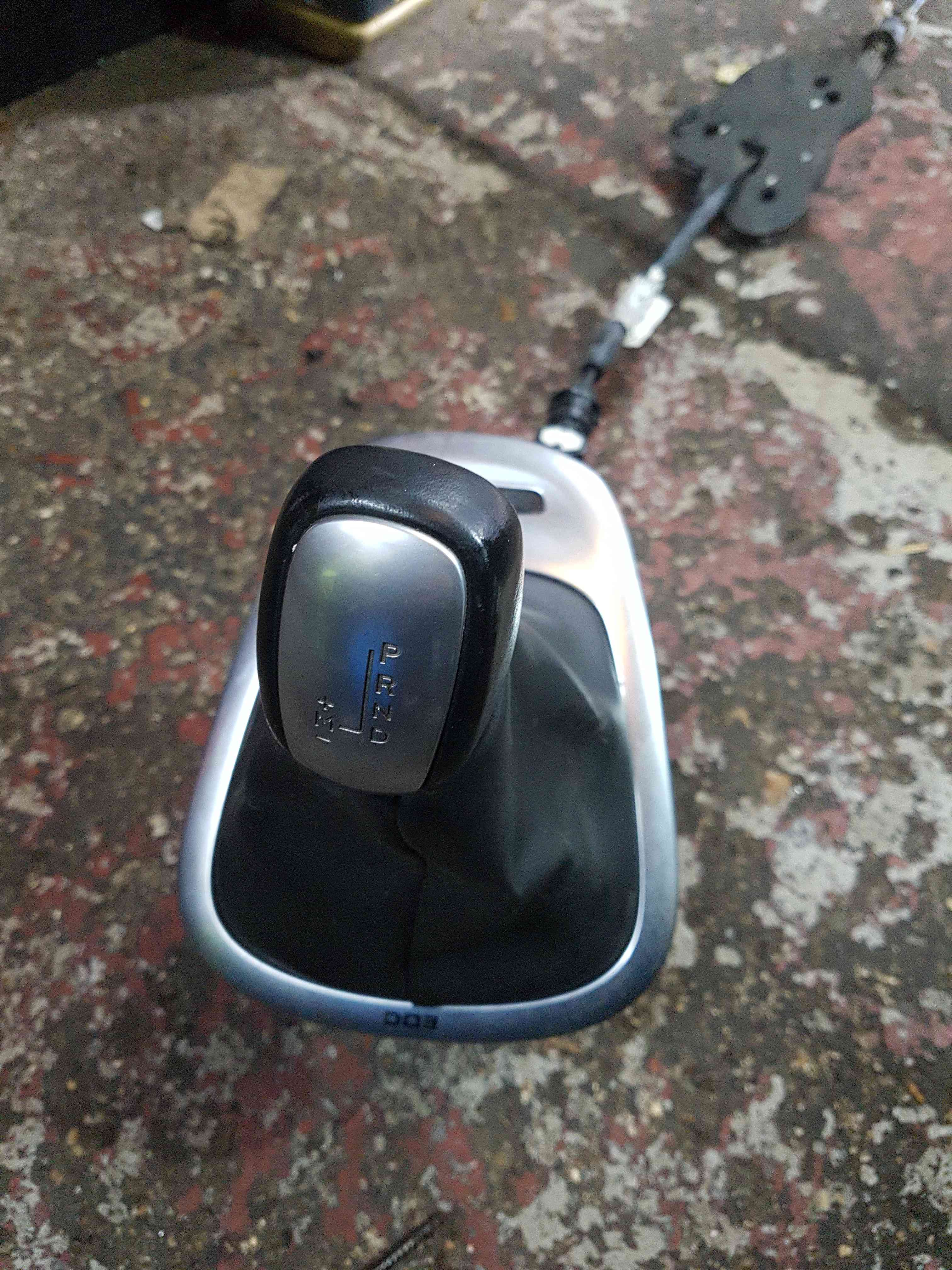 Thumb 4 Renault Scenic MK3 2009-2013 Automatic Gearstick Mechanism 8200595996