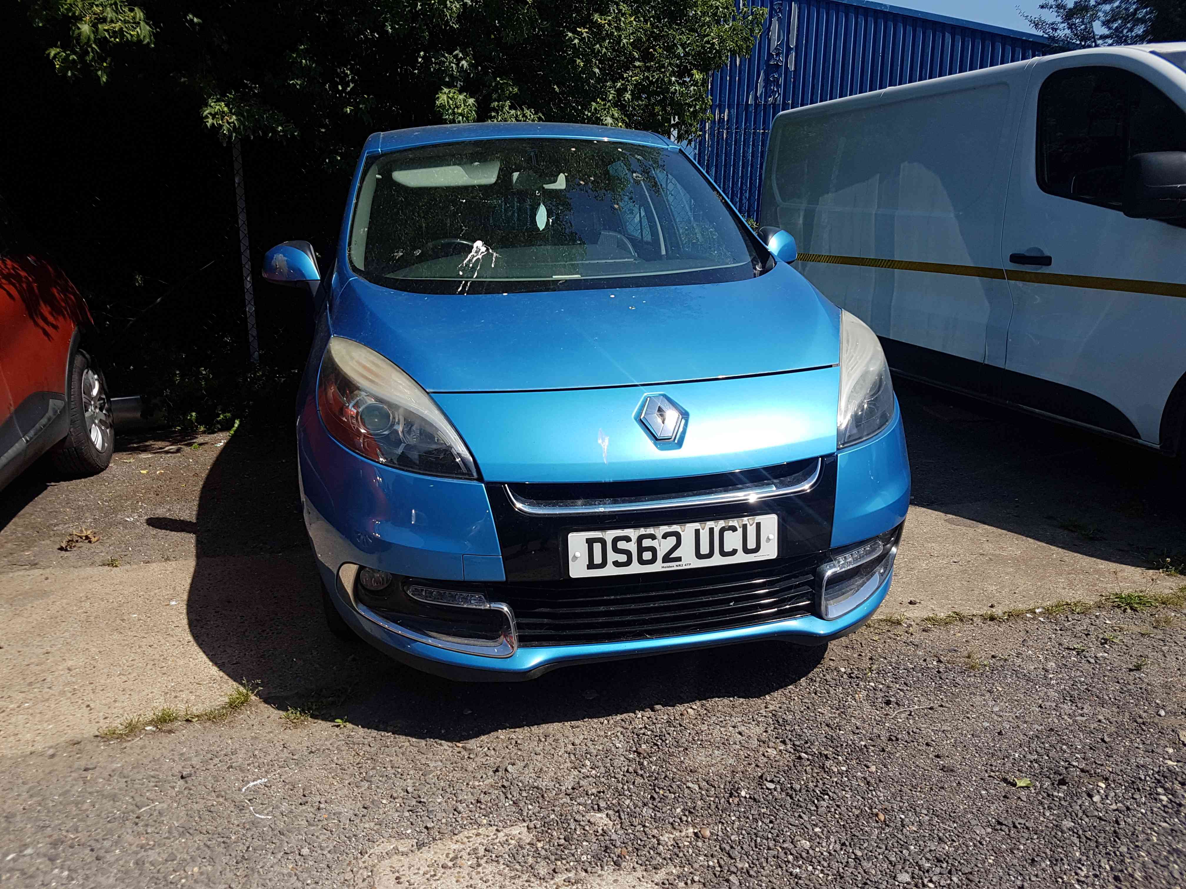 Thumb 2 Renault Scenic MK3 2009-2013 Blue Terpb Front END Lights Bonnet Wings Bumper