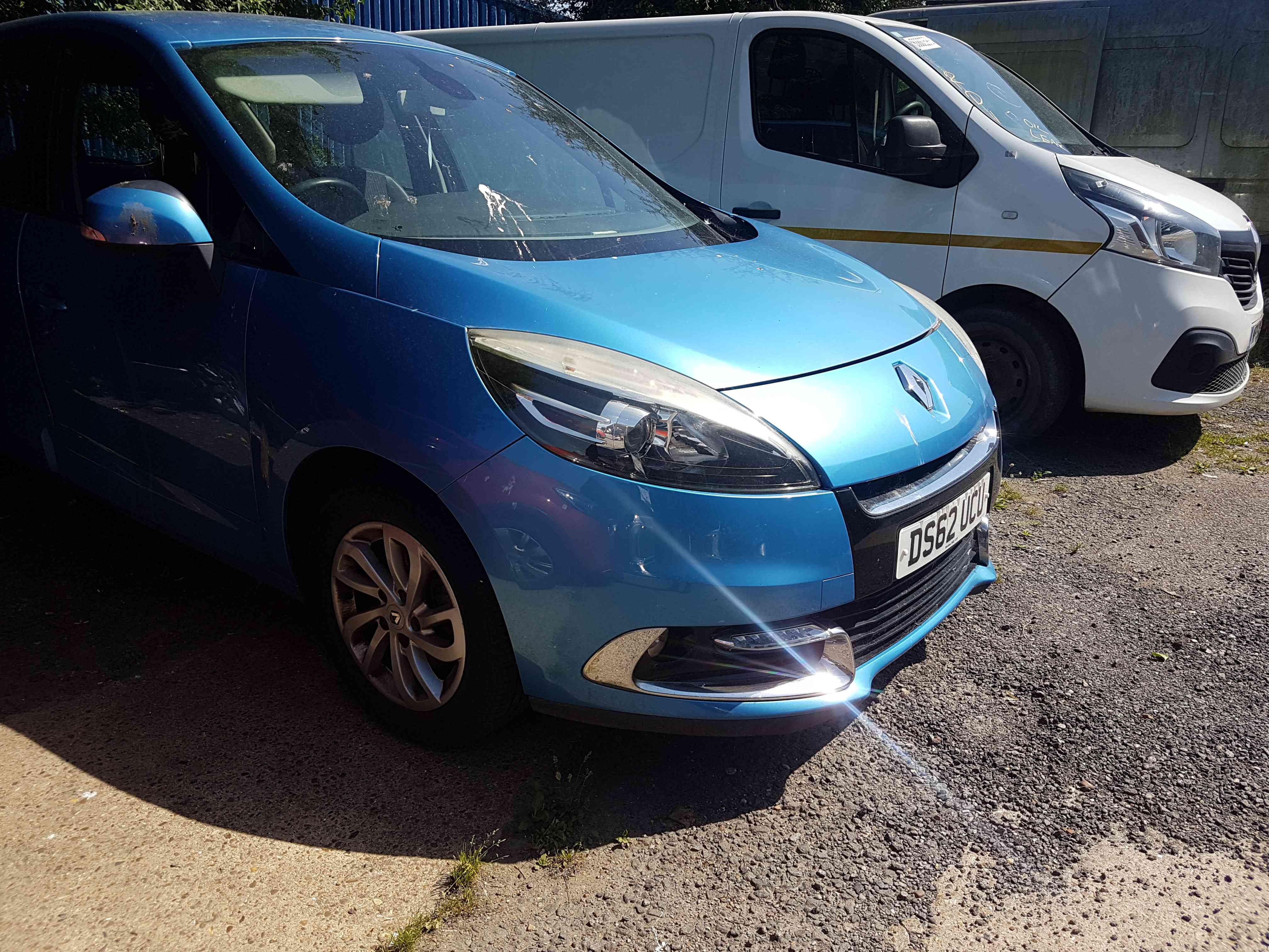 Thumb 4 Renault Scenic MK3 2009-2013 Blue Terpb Front END Lights Bonnet Wings Bumper
