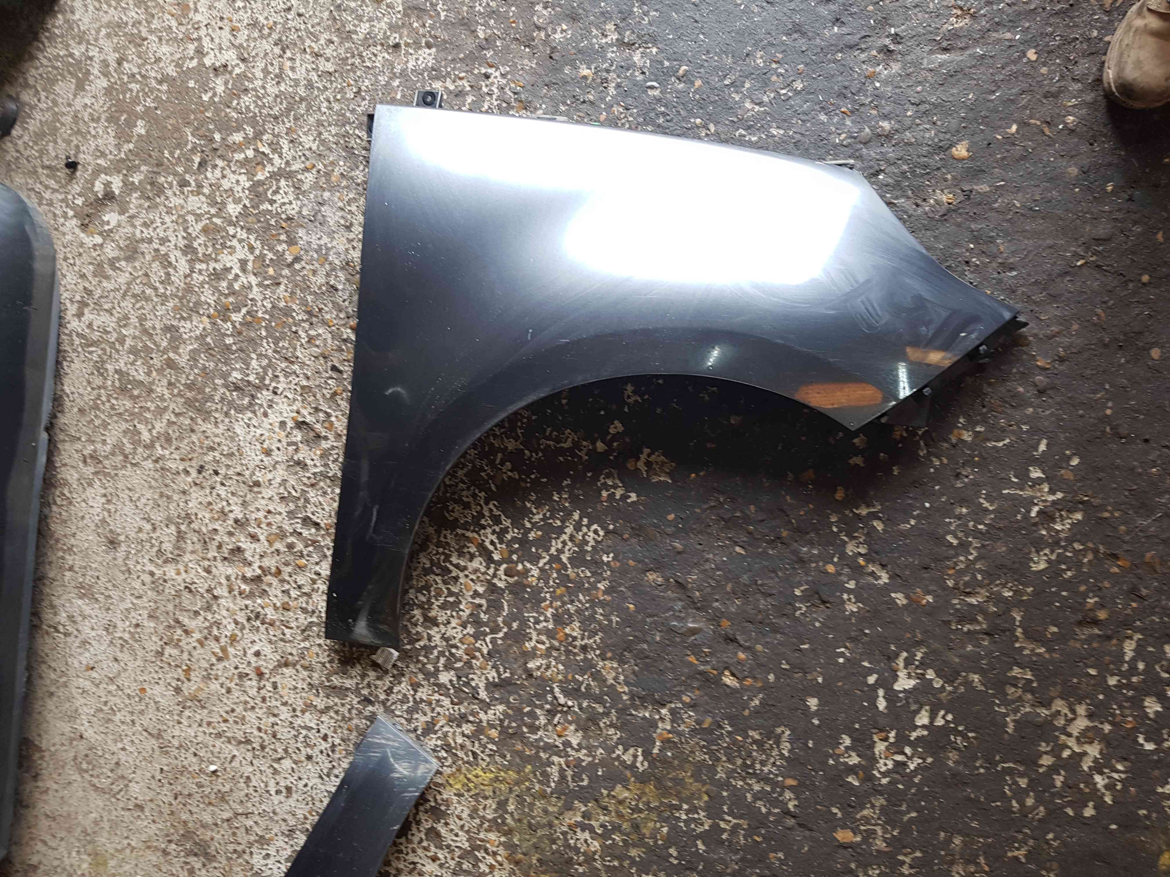 Thumb 6 Renault Scenic MK3 2009-2013 Drivers OS Wing Grey Teb66