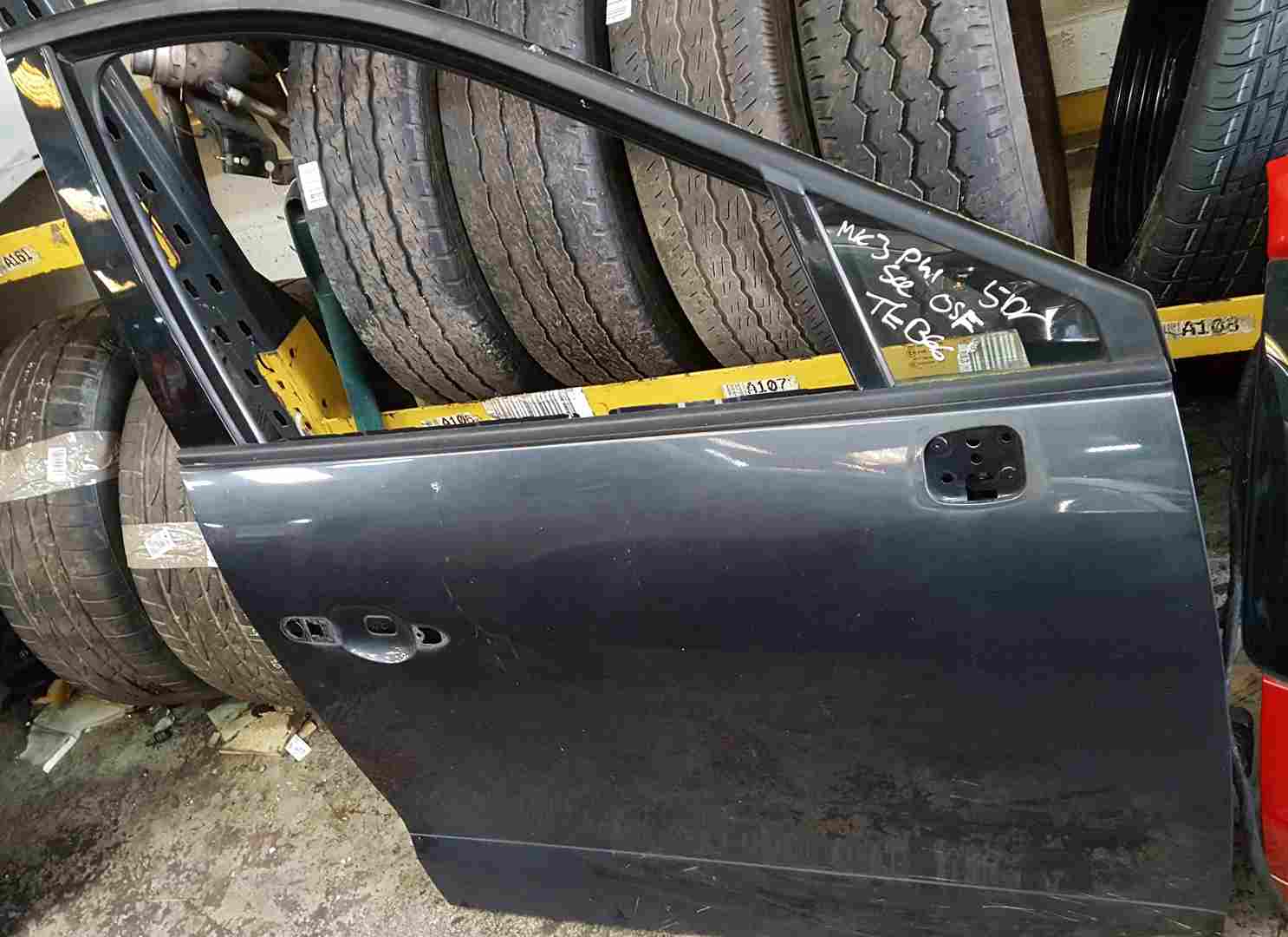 Thumb 4 Renault Scenic MK3 2009-2013 Drivers OSF Front Door Grey Teb66