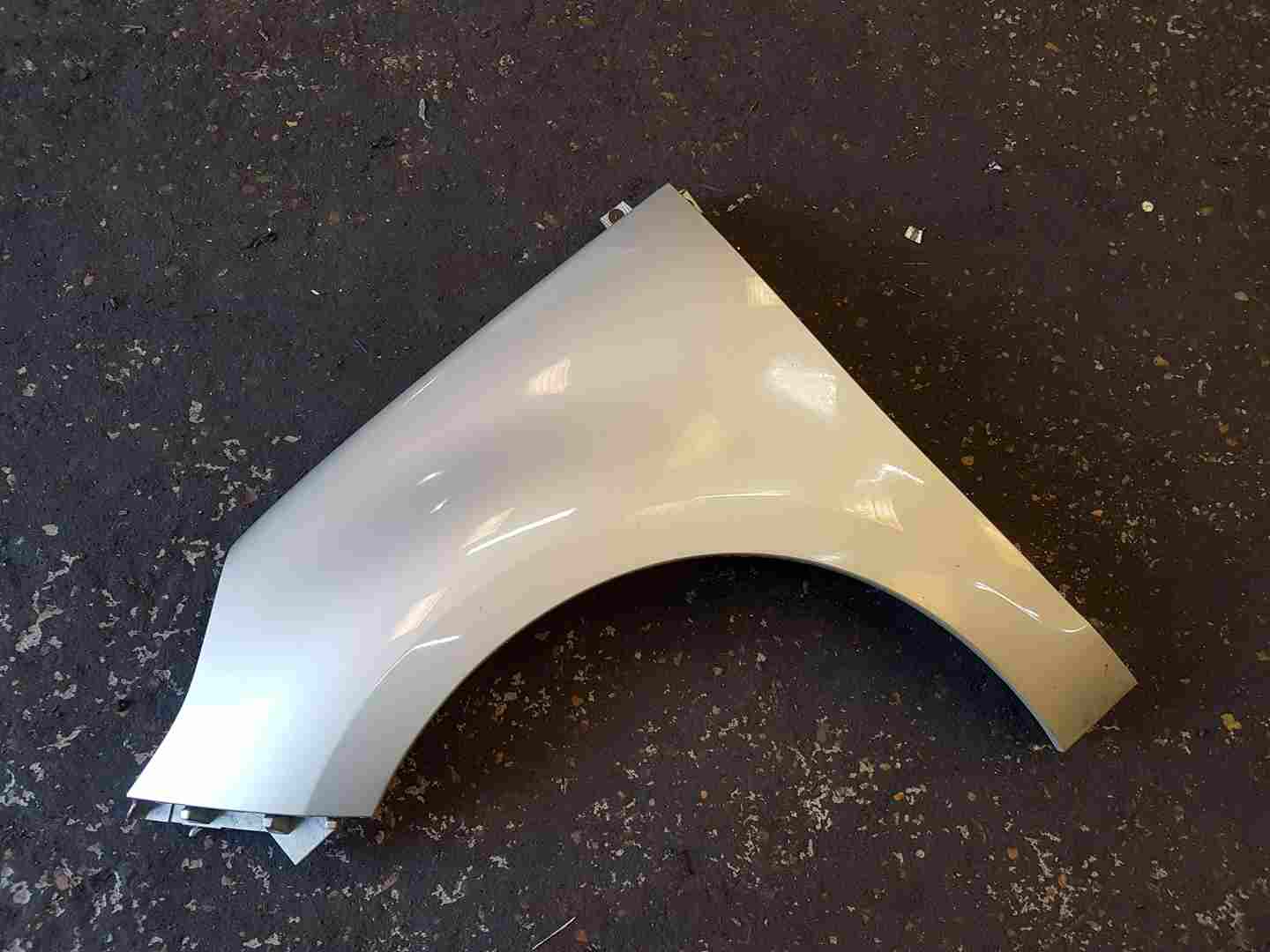 Thumb 2 Renault Scenic MK3 2009-2013 Passenger NSF Front Wing Beige Ted11