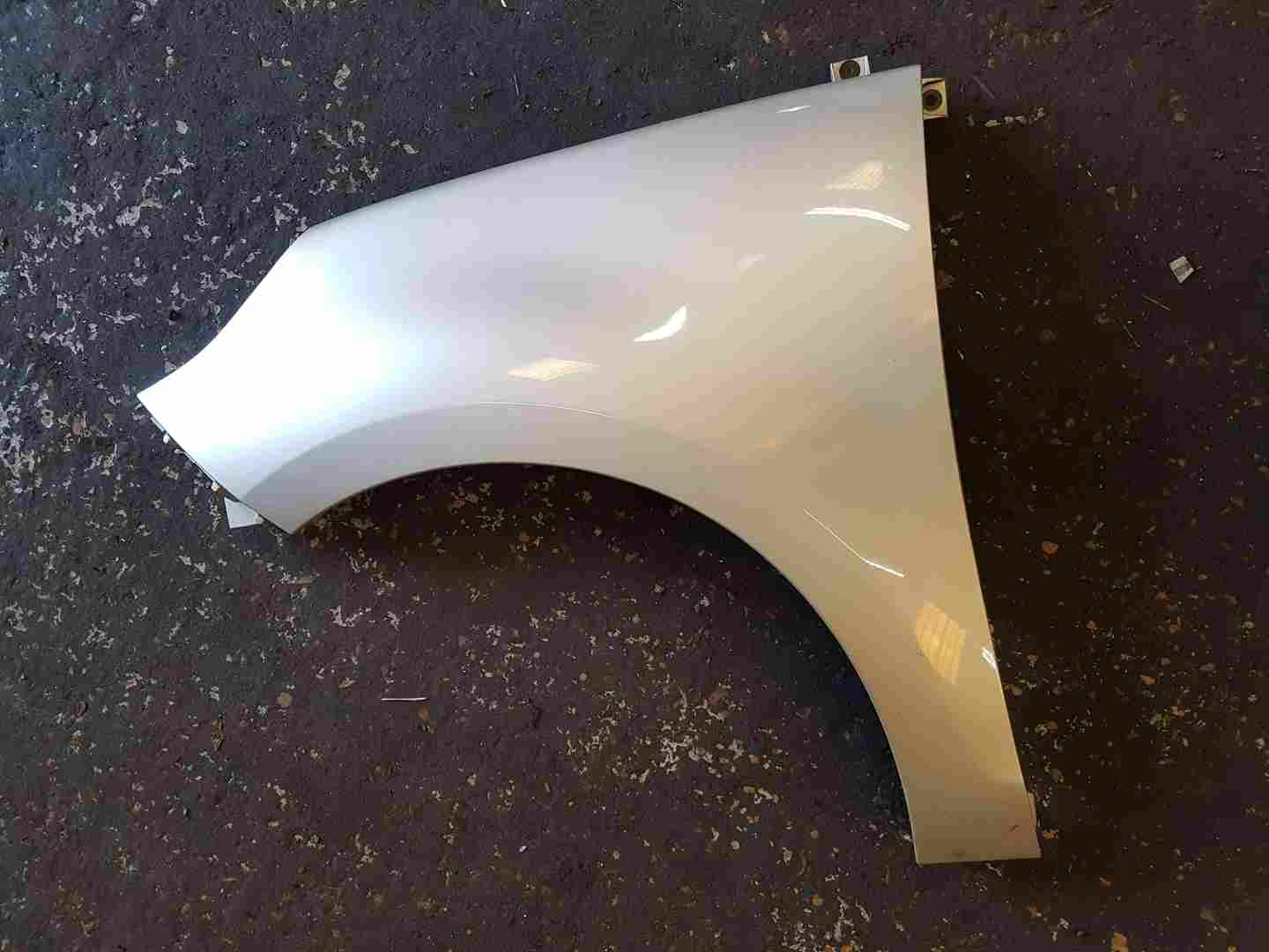 Thumb 4 Renault Scenic MK3 2009-2013 Passenger NSF Front Wing Beige Ted11