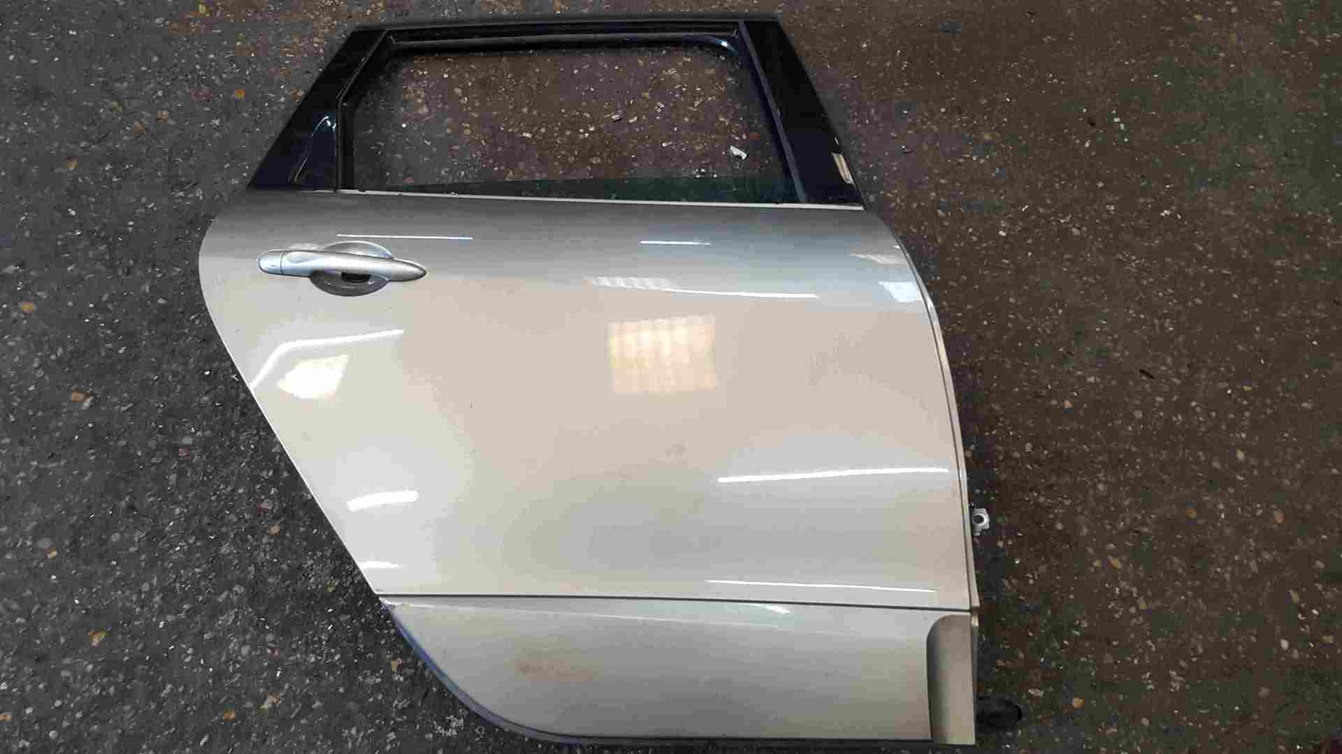 Renault Scenic MK3 2009-2013 Drivers OSR Rear Door Beige TEHNK