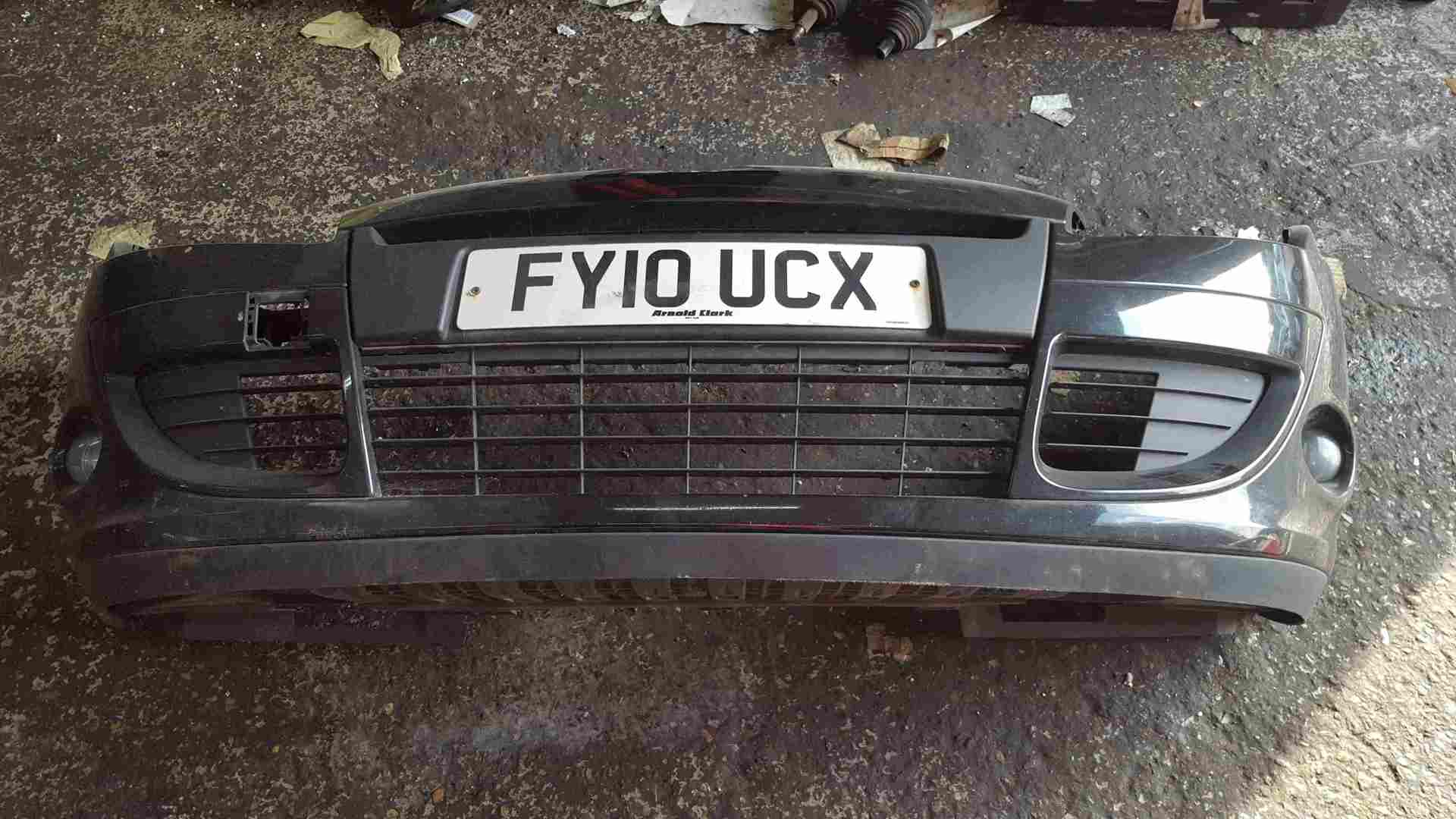 Renault Scenic MK3 2009-2013 Front Bumper Black 676