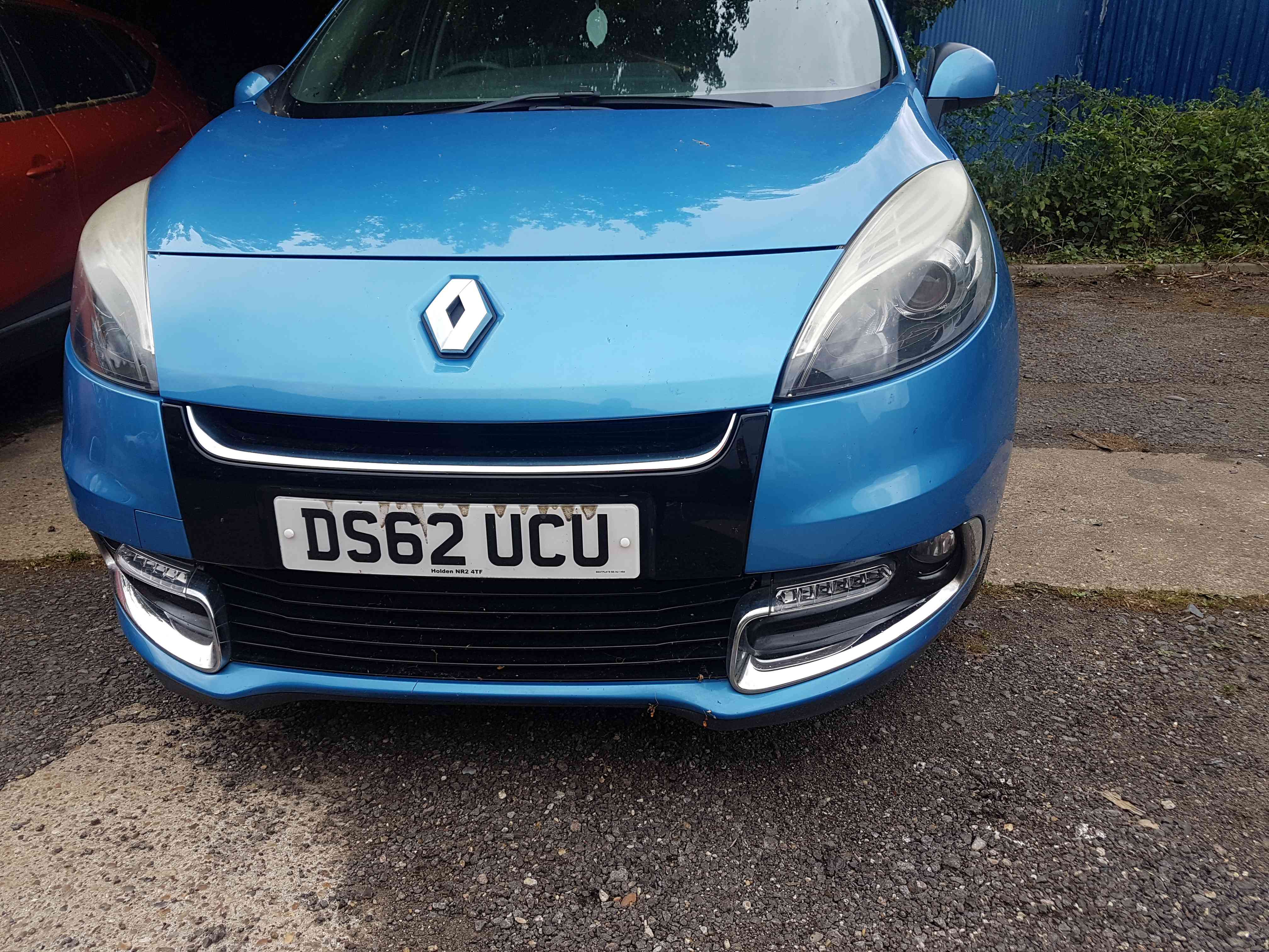 Thumb 2 Renault Scenic MK3 2009-2013 Front Bumper Blue Terpb 