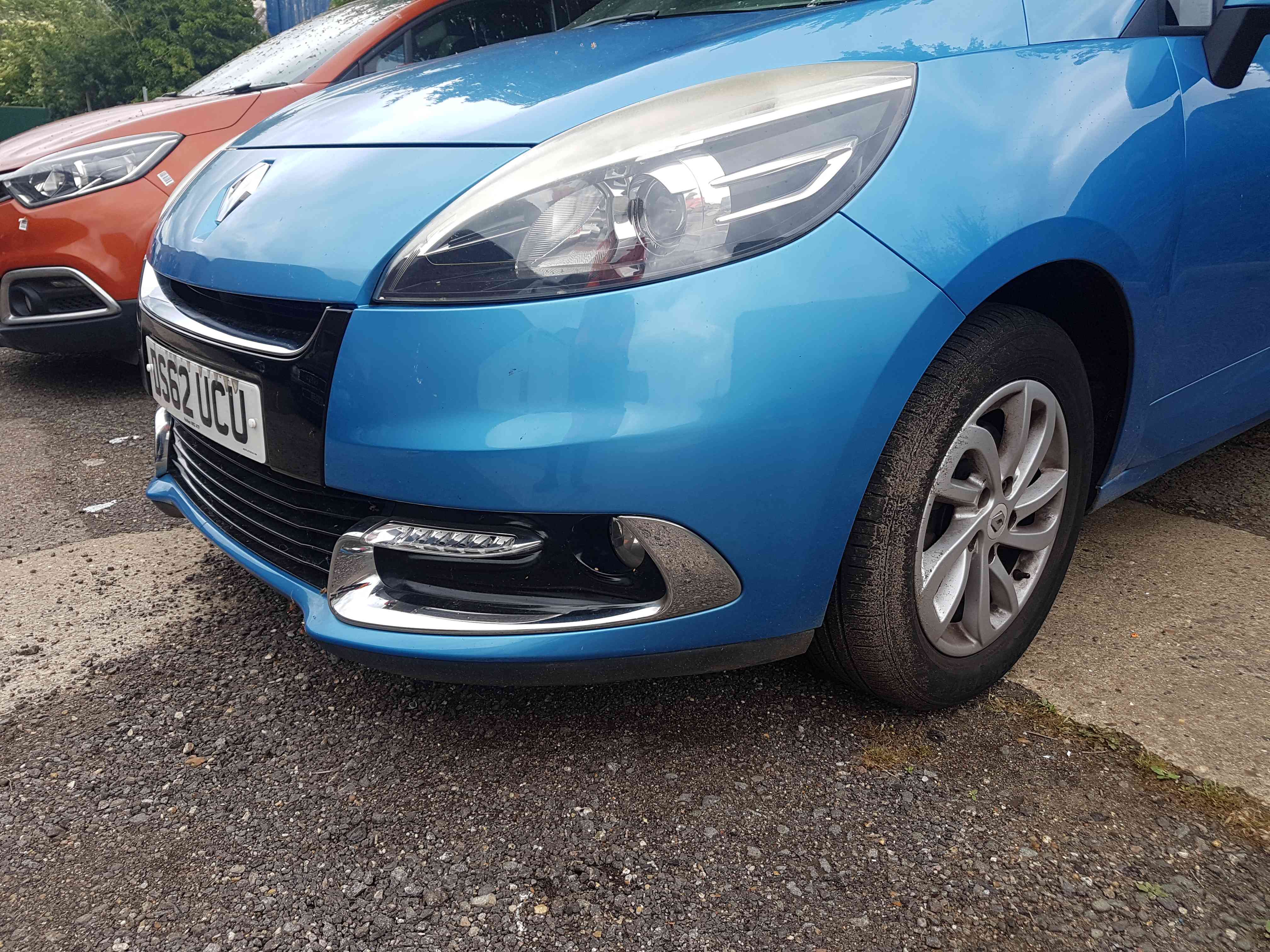 Thumb 7 Renault Scenic MK3 2009-2013 Front Bumper Blue Terpb 