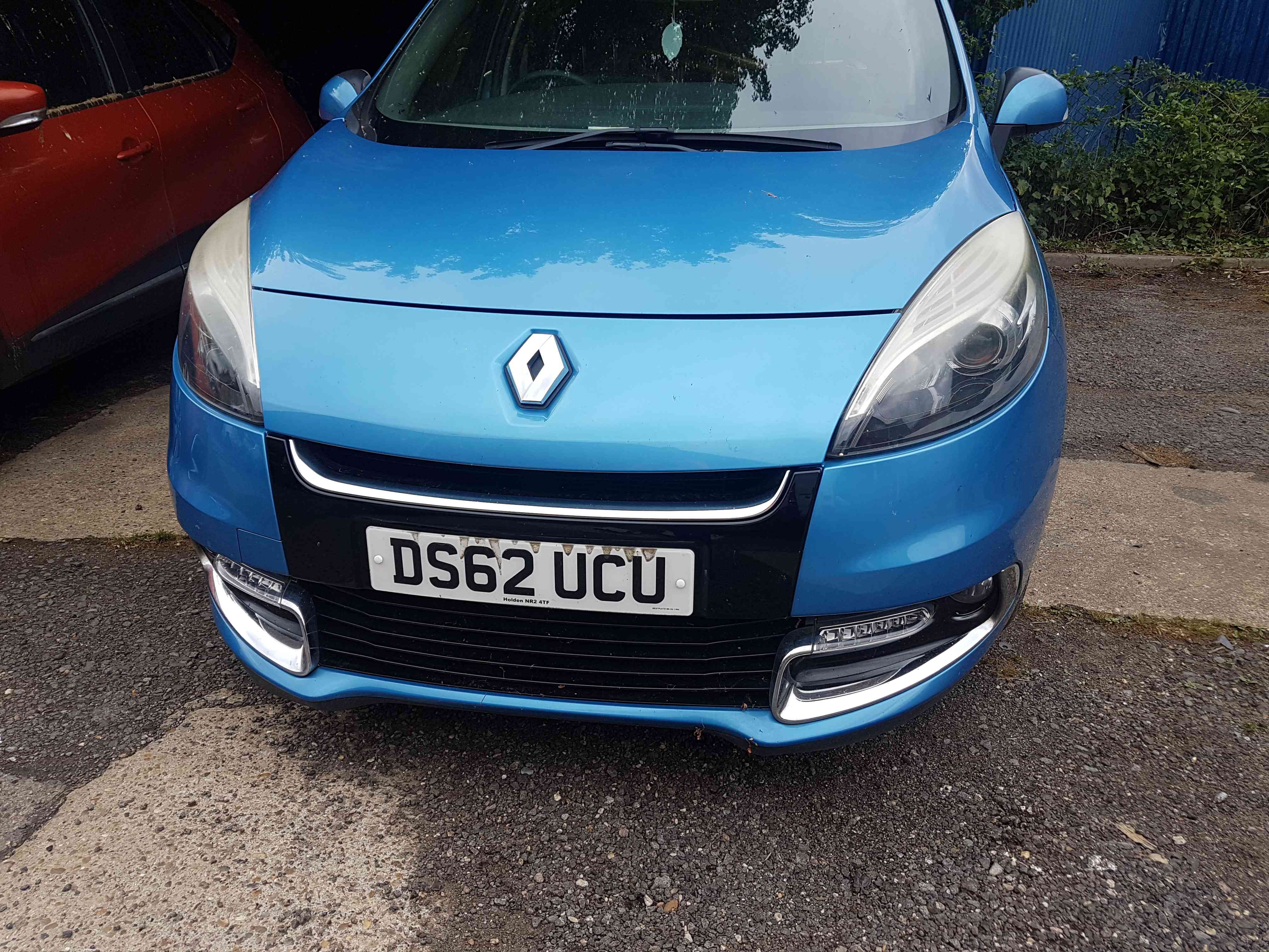 Thumb 8 Renault Scenic MK3 2009-2013 Front Bumper Blue Terpb 