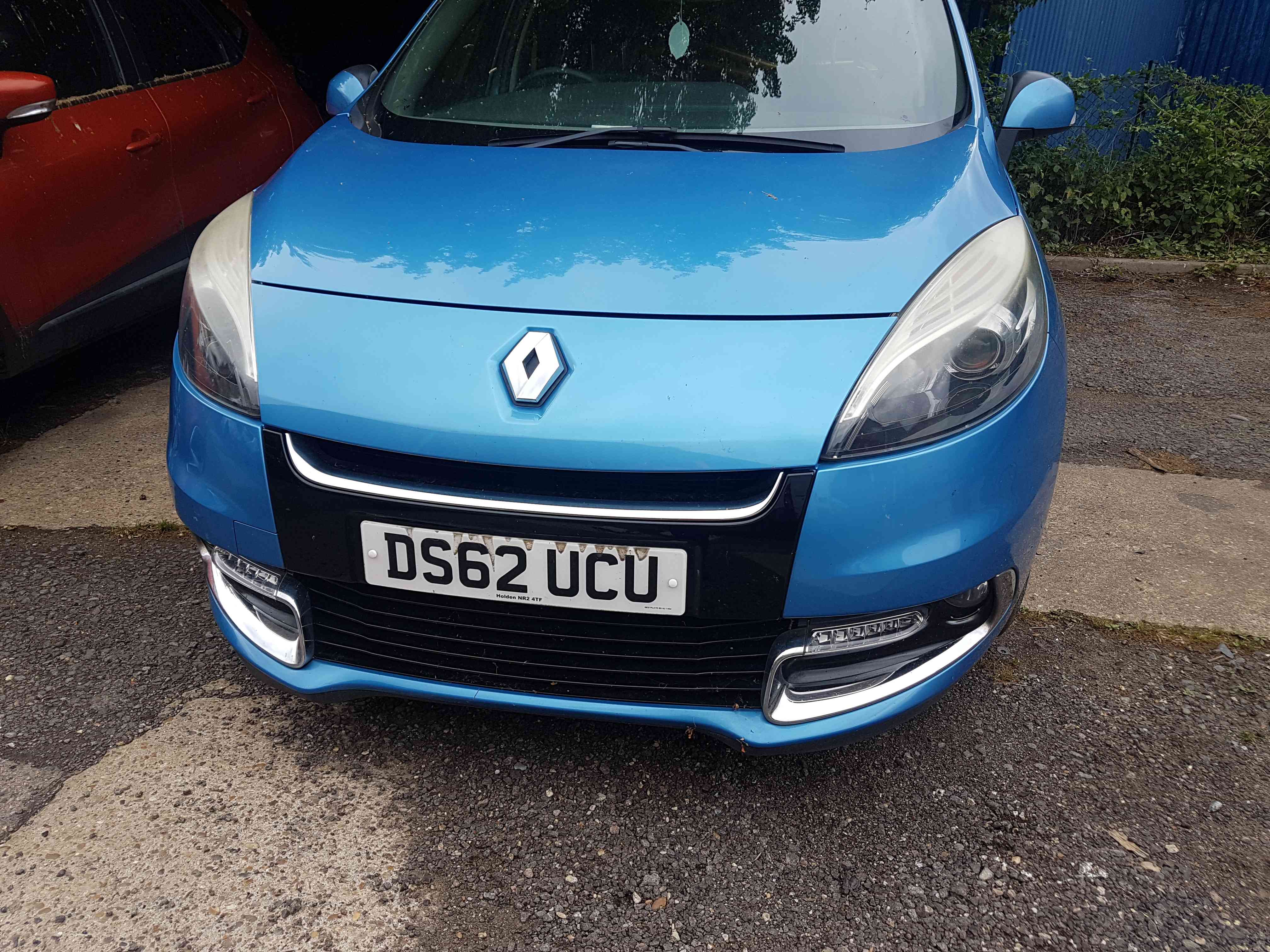 Thumb 9 Renault Scenic MK3 2009-2013 Front Bumper Blue Terpb 