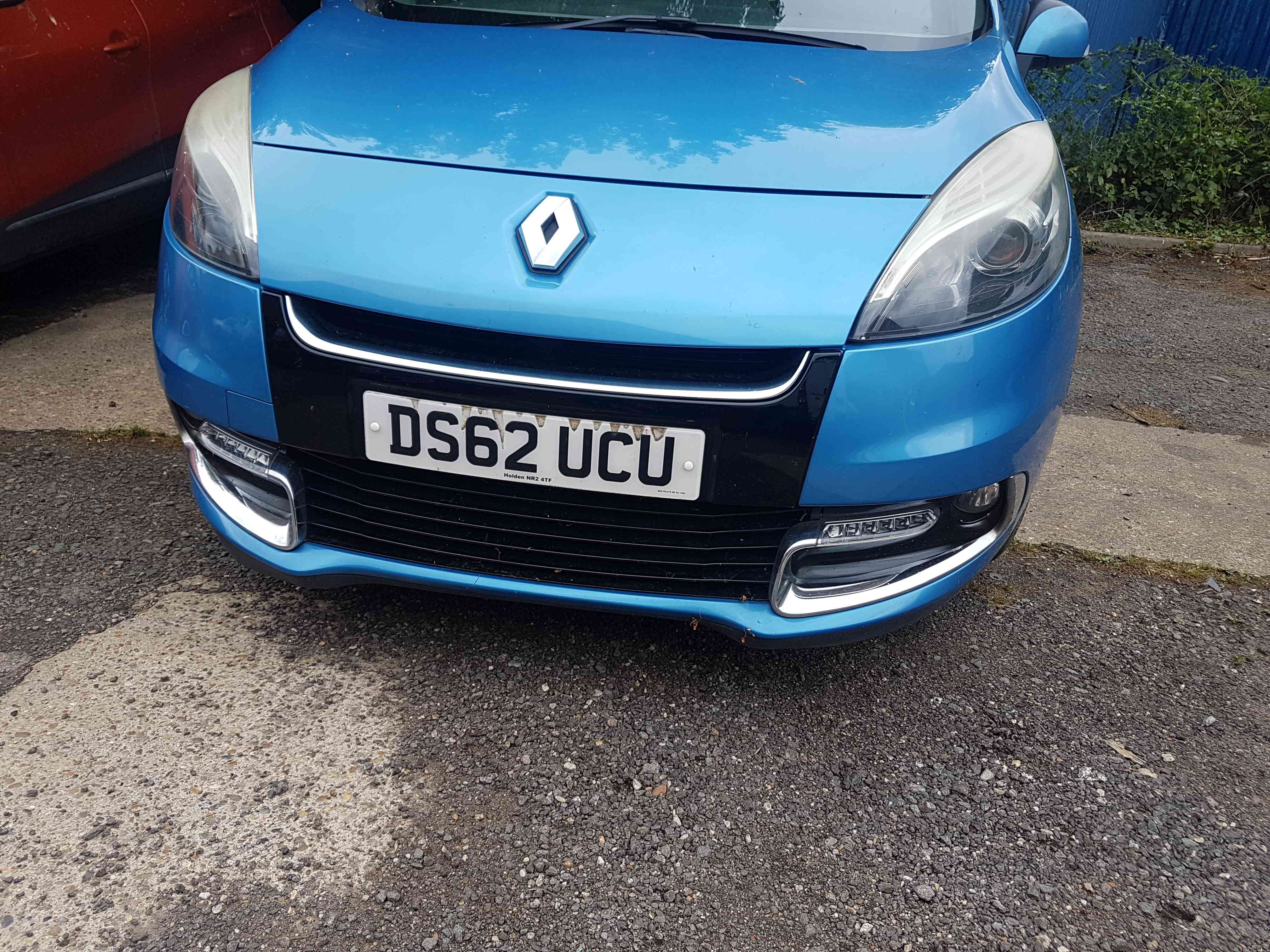 Thumb 10 Renault Scenic MK3 2009-2013 Front Bumper Blue Terpb 