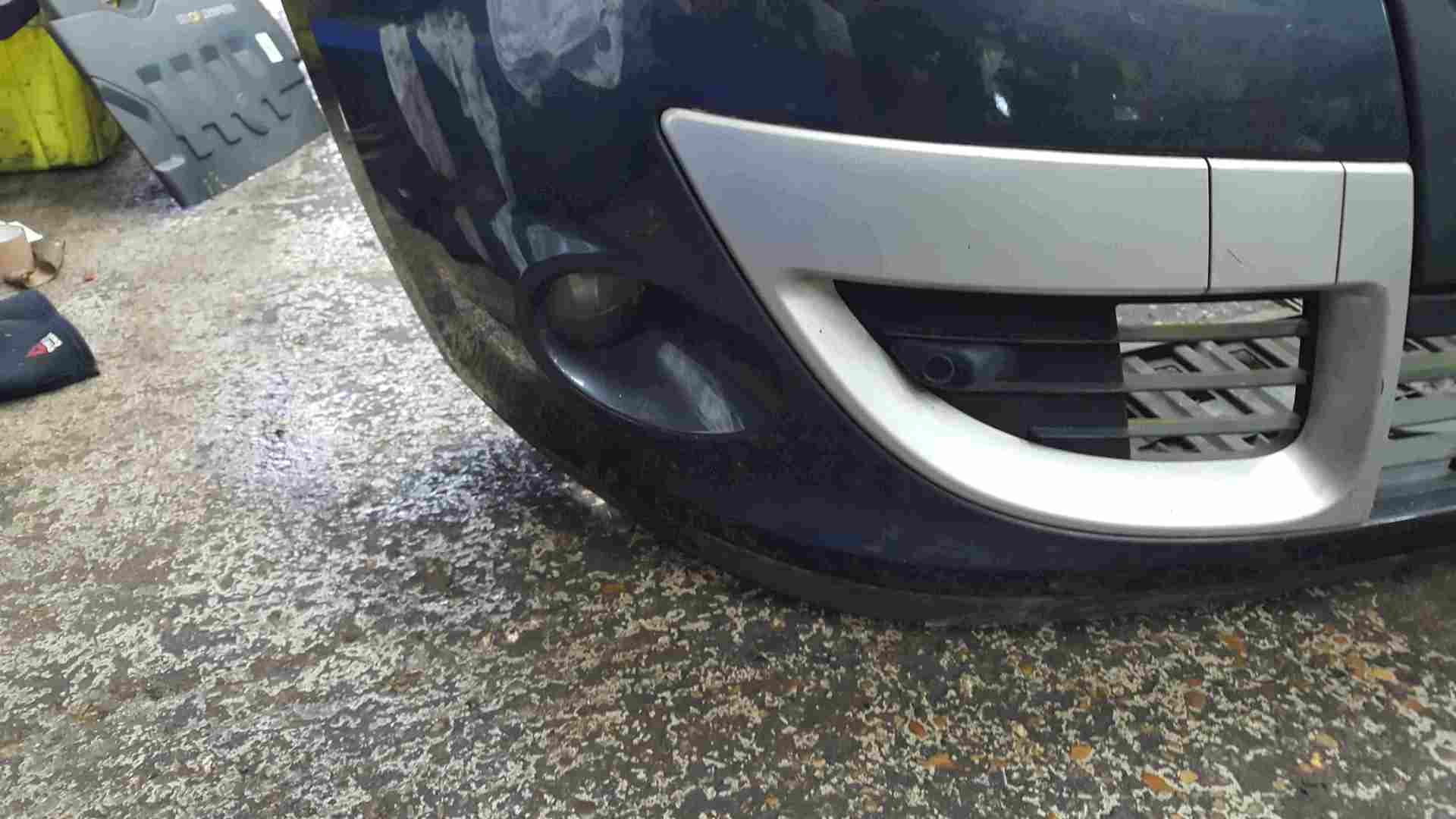 Thumb 2 Renault Scenic MK3 2009-2013 Front Bumper Grey TEB66