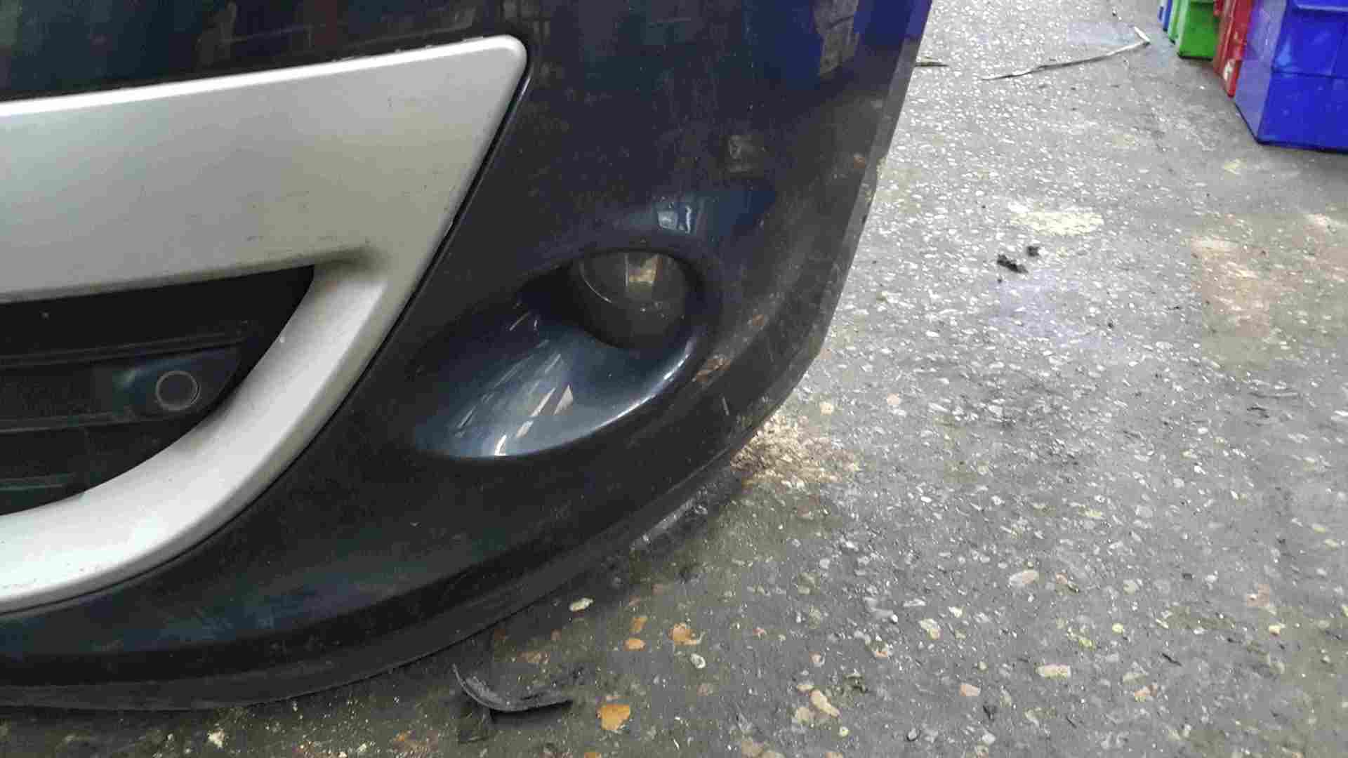 Thumb 5 Renault Scenic MK3 2009-2013 Front Bumper Grey TEB66