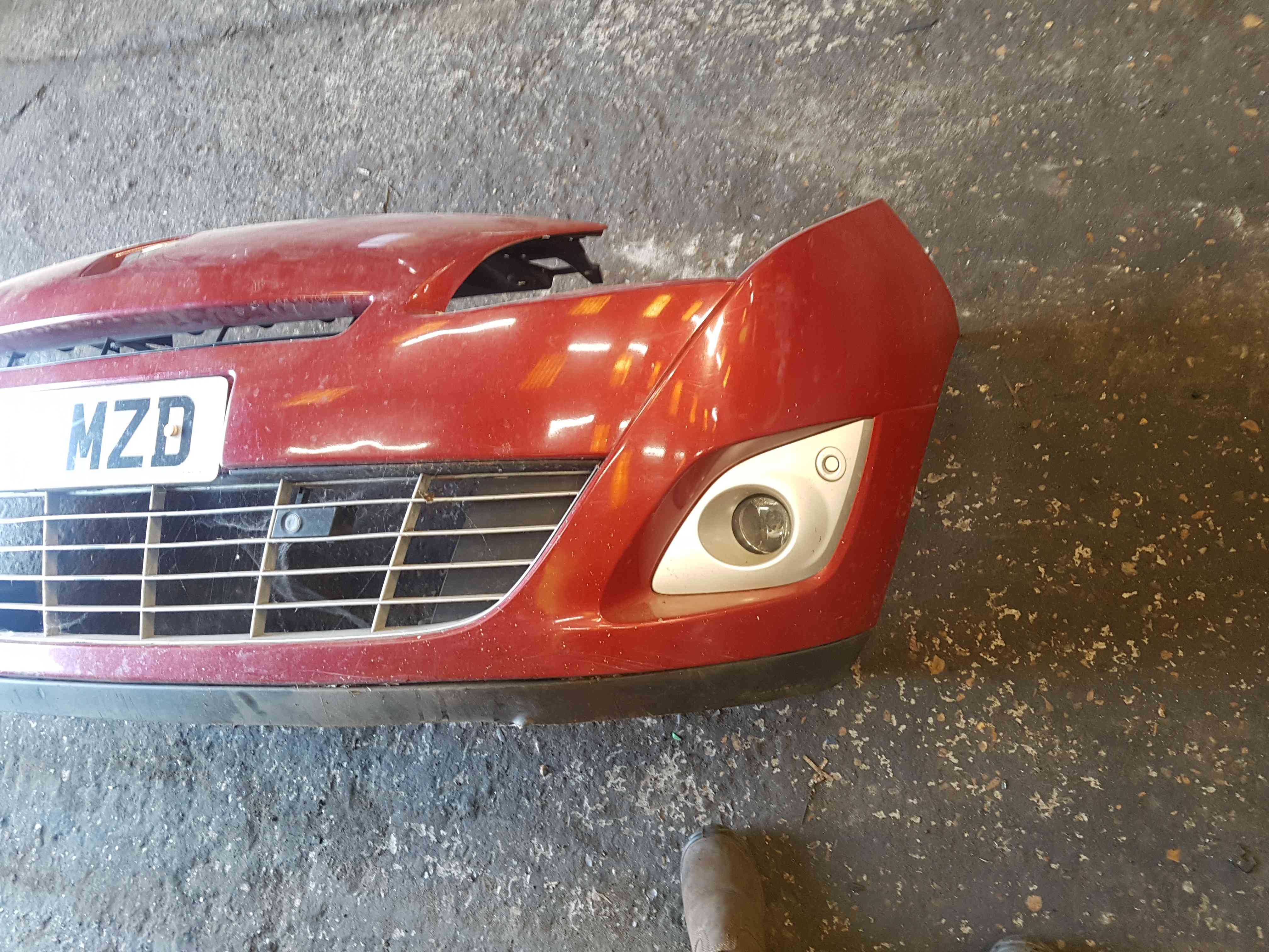 Thumb 3 Renault Scenic MK3 2009-2013 Front Bumper RED Tennj + Parking Sensors