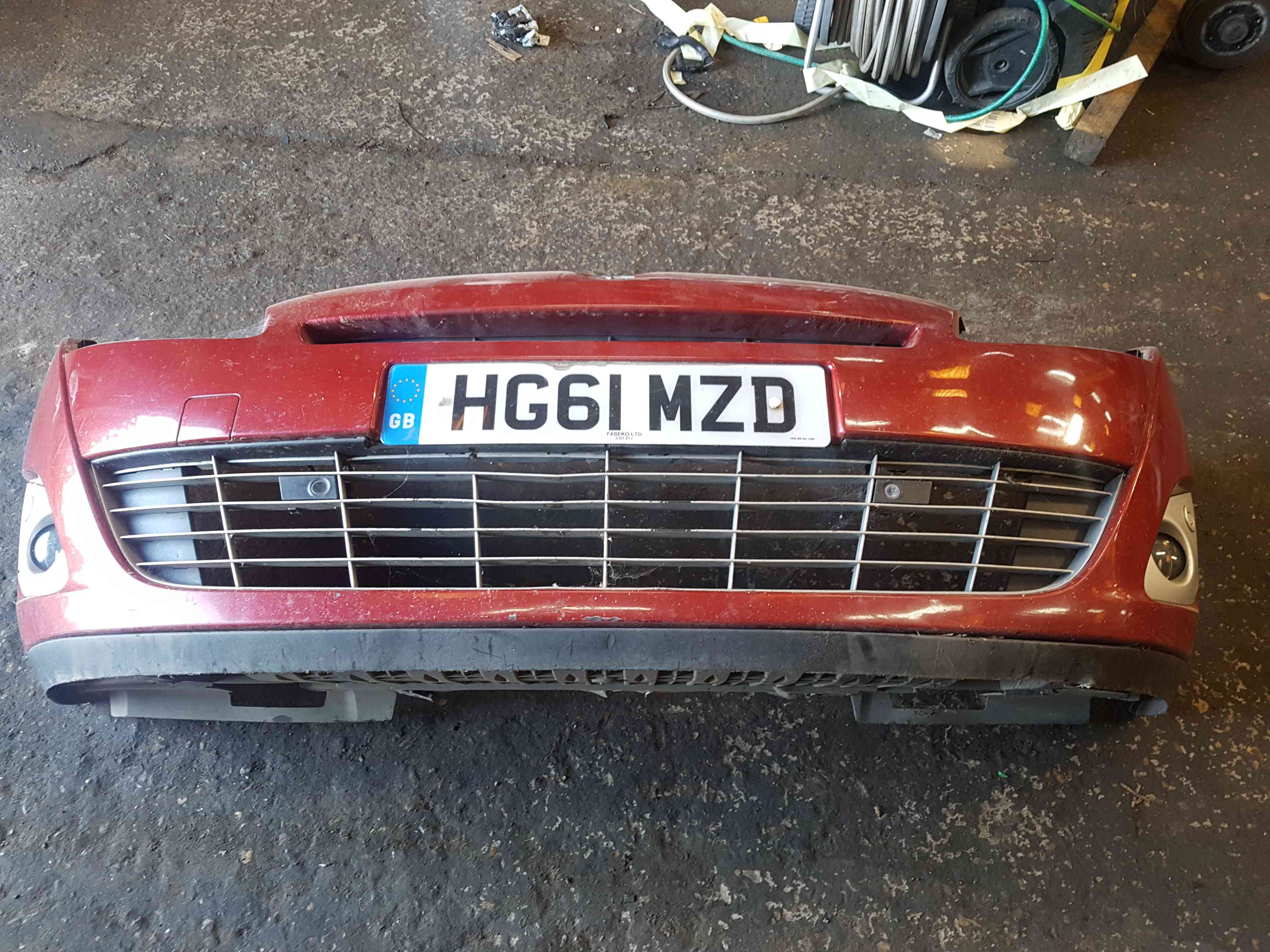 Thumb 9 Renault Scenic MK3 2009-2013 Front Bumper RED Tennj + Parking Sensors