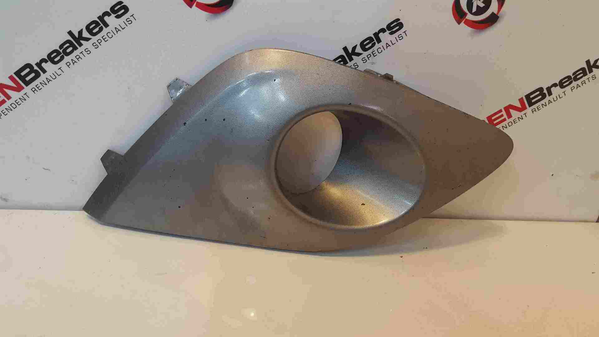 Renault Scenic MK3 2009-2013 Passenger NSF Front Bumper Fog Light Surround