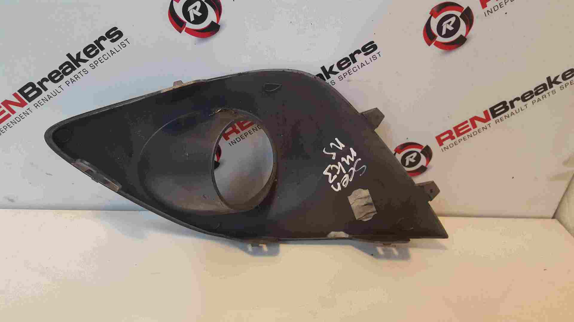Thumb 3 Renault Scenic MK3 2009-2013 Passenger NSF Front Bumper Fog Light Surround