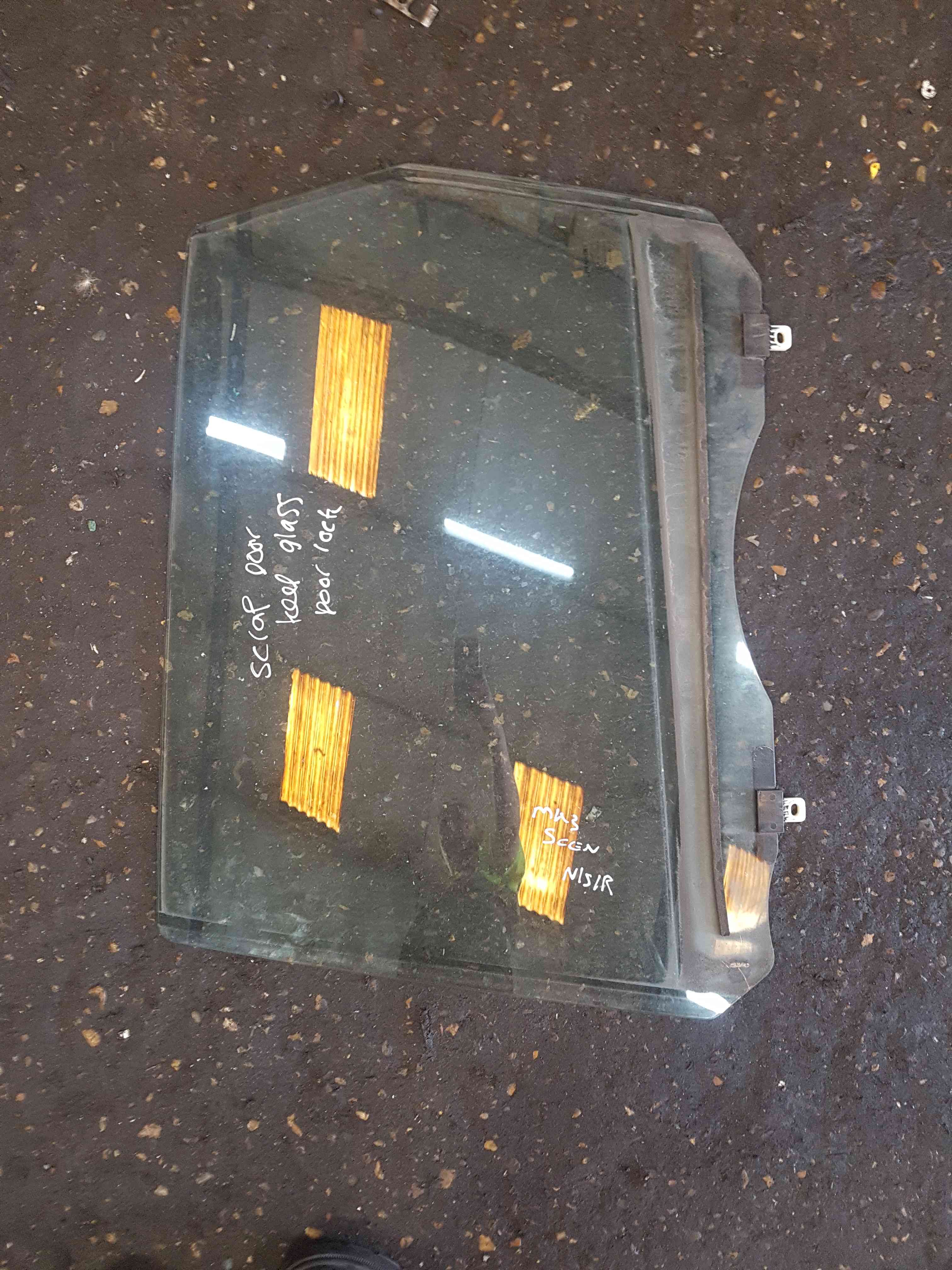 Thumb 3 Renault Scenic MK3 2009-2013 Passenger NSR Rear Window Glass
