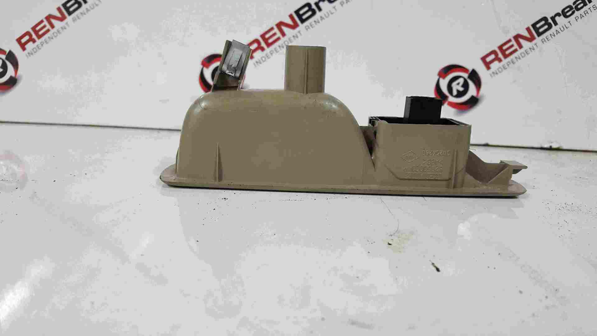 Thumb 2 Renault Scenic MK3 2009-2013 Passenger NSR Rear Window Switch Panel 829500004R