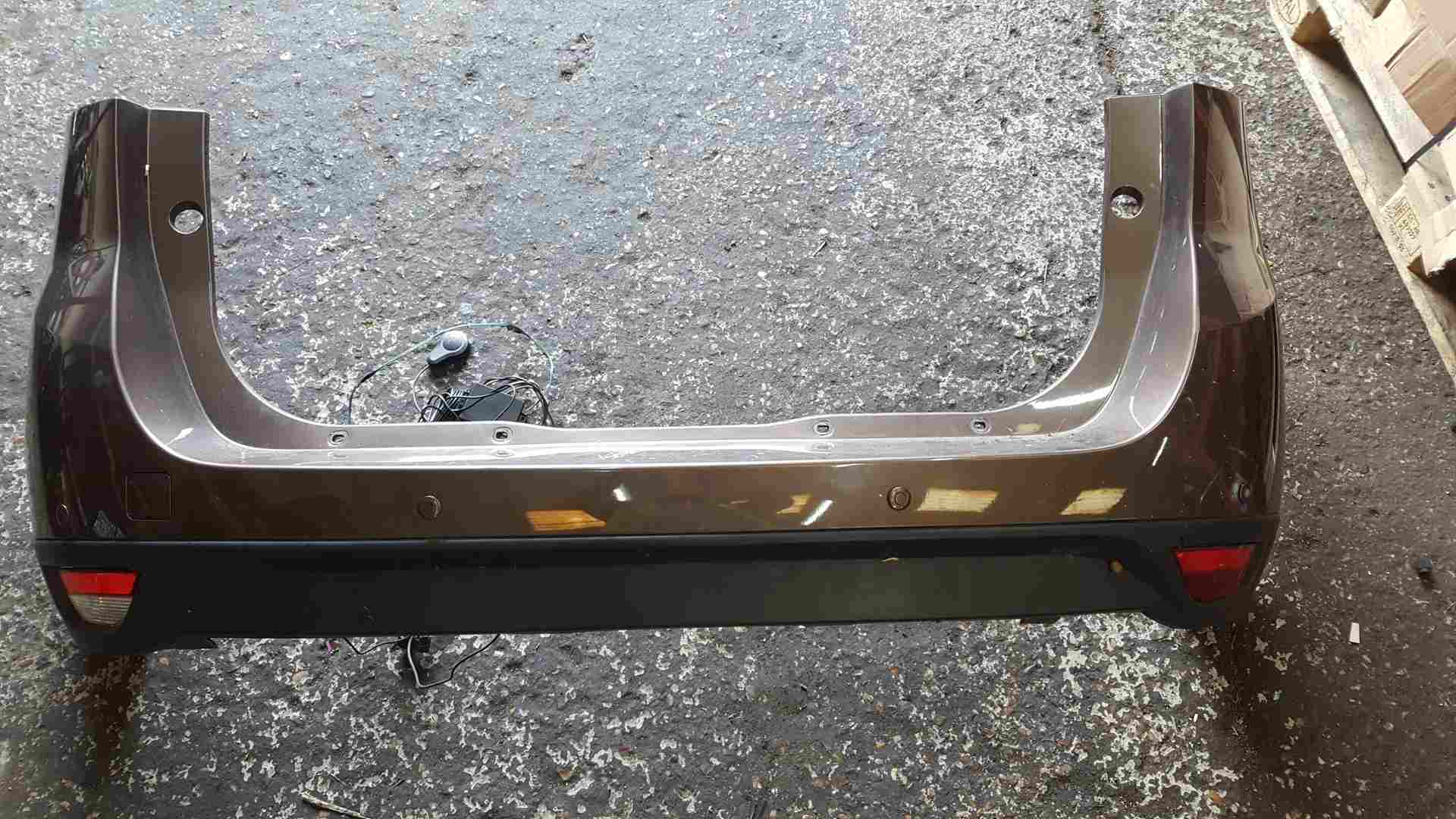 Renault Scenic MK3 2009-2013 Rear Bumper Brown Tecnb + Reversing Sensors 