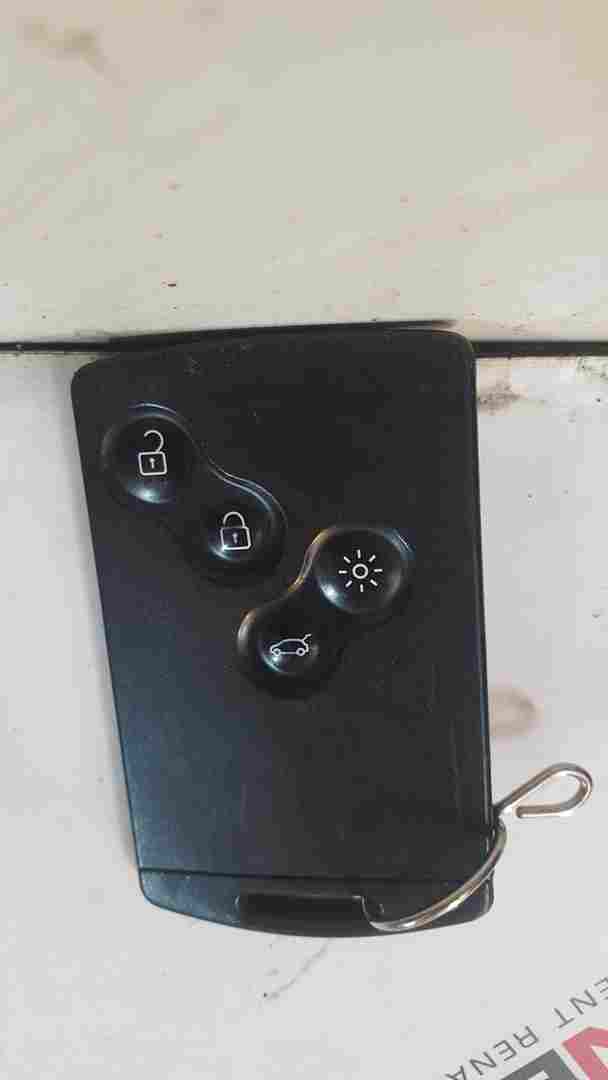 Thumb 3 Renault Scenic MK3 2009-2013 Replacement KEY Card Case Buttons PCB Board 