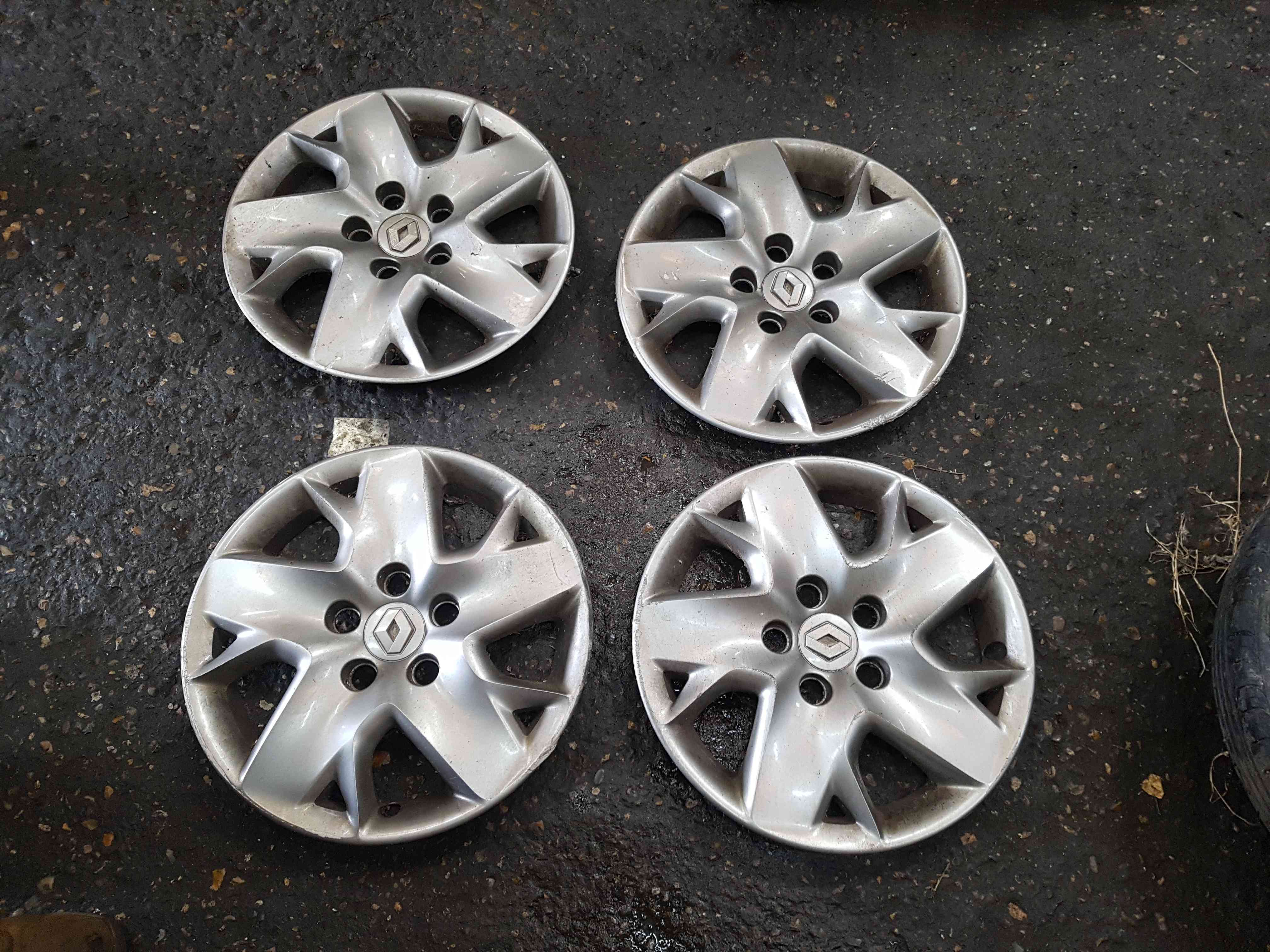 Thumb 3 Renault Scenic MK3 2009-2013 Steel Wheel RIM 16inch 403151379R 4/5
