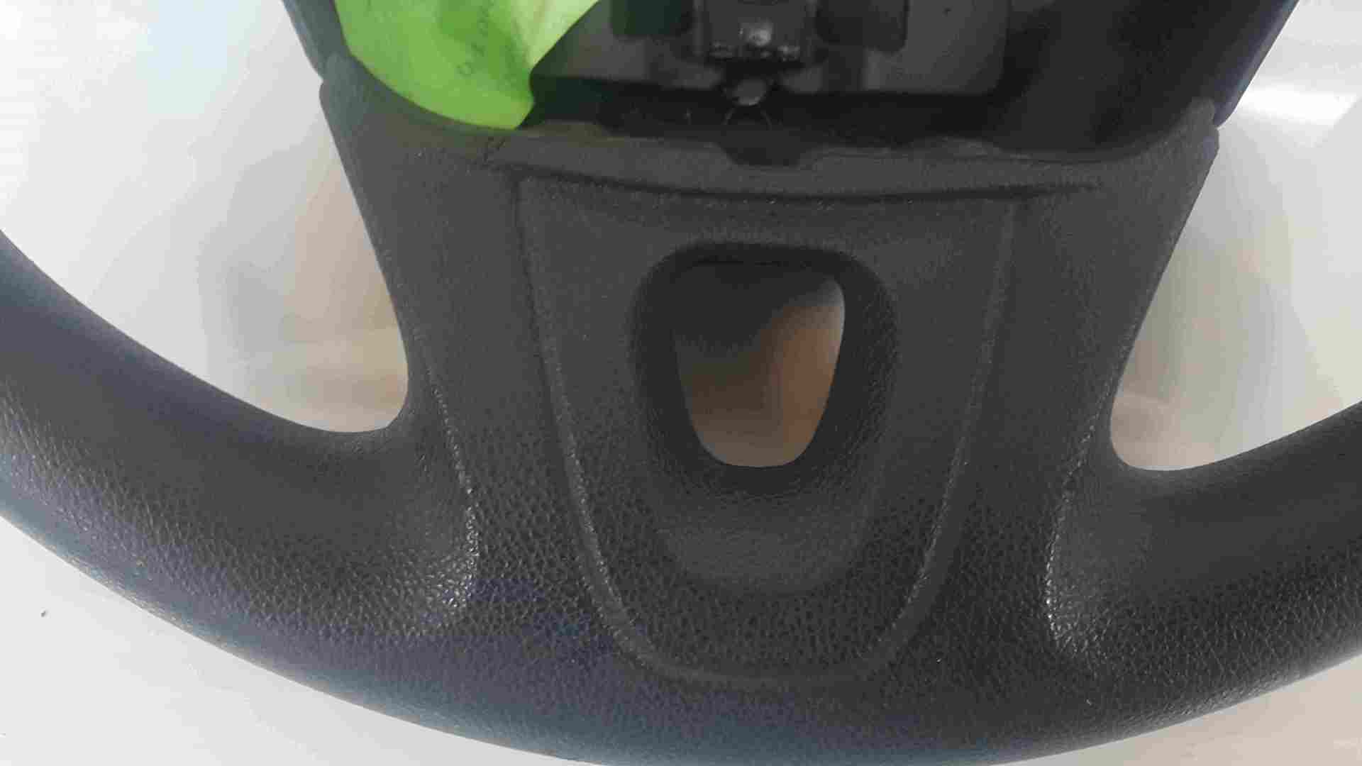 Thumb 3 Renault Scenic MK3 2009-2013 Steering Wheel Plain Black Cruise Control