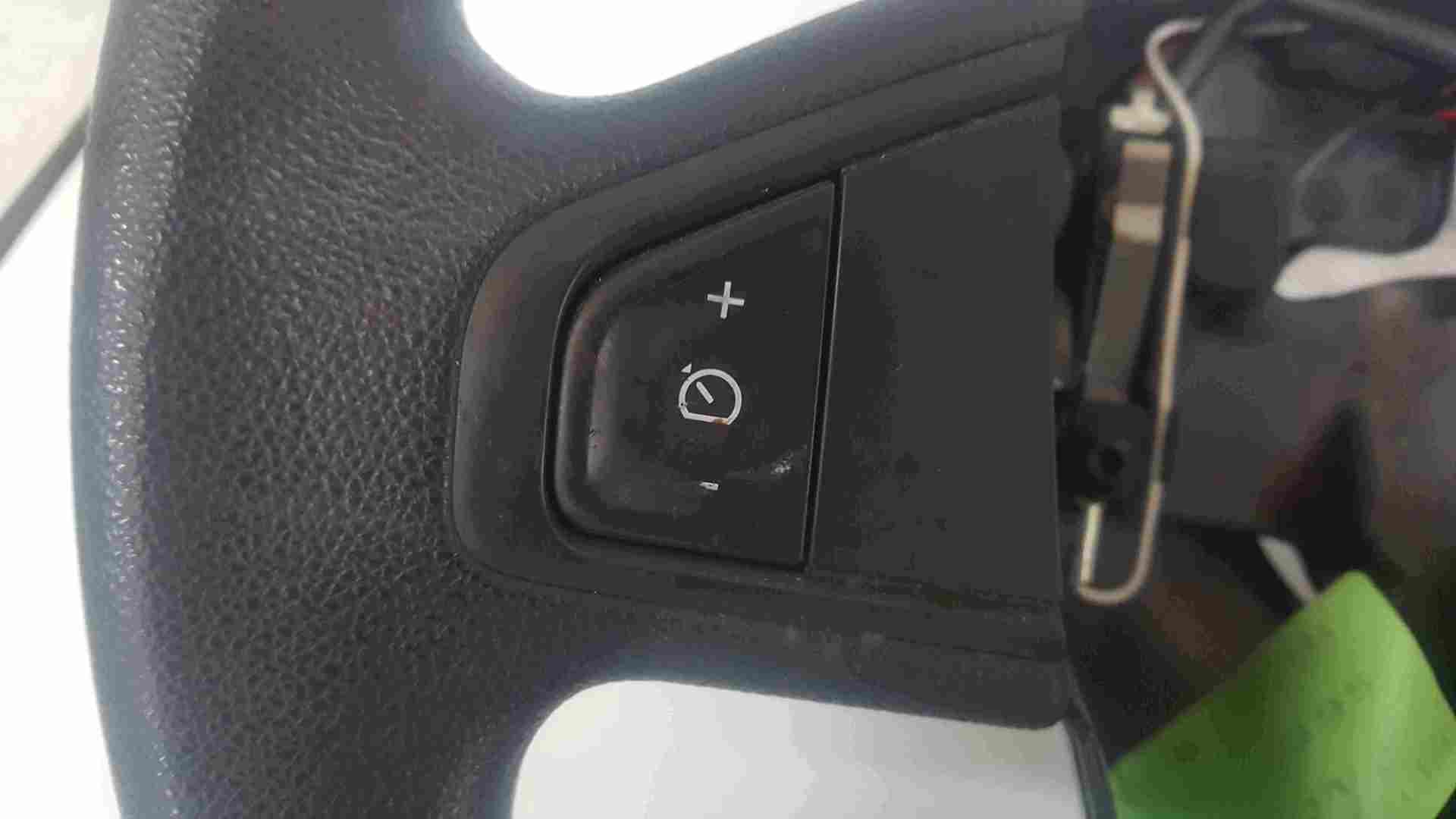 Thumb 4 Renault Scenic MK3 2009-2013 Steering Wheel Plain Black Cruise Control
