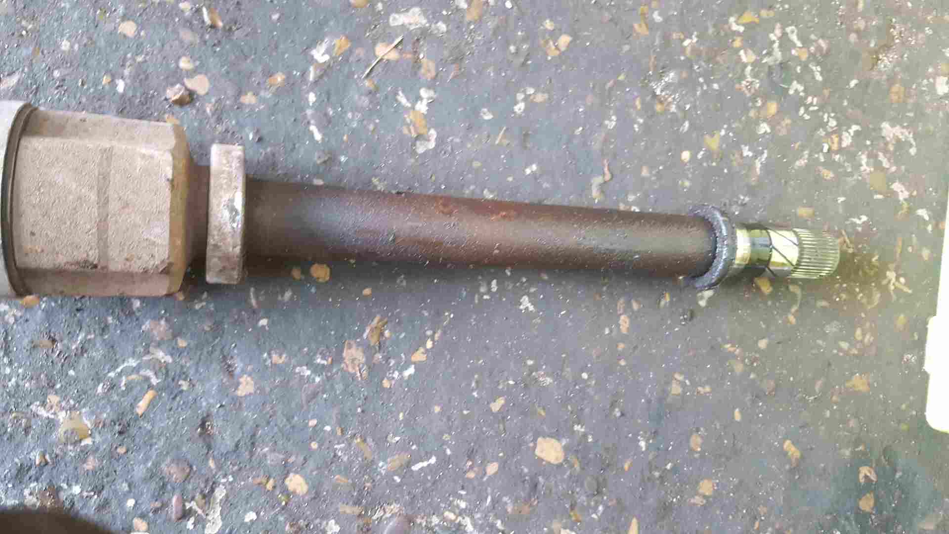 Thumb 3 Renault Scenic MK3 2009-2016 1.6 DCI Drivers OSF Front Driveshaft