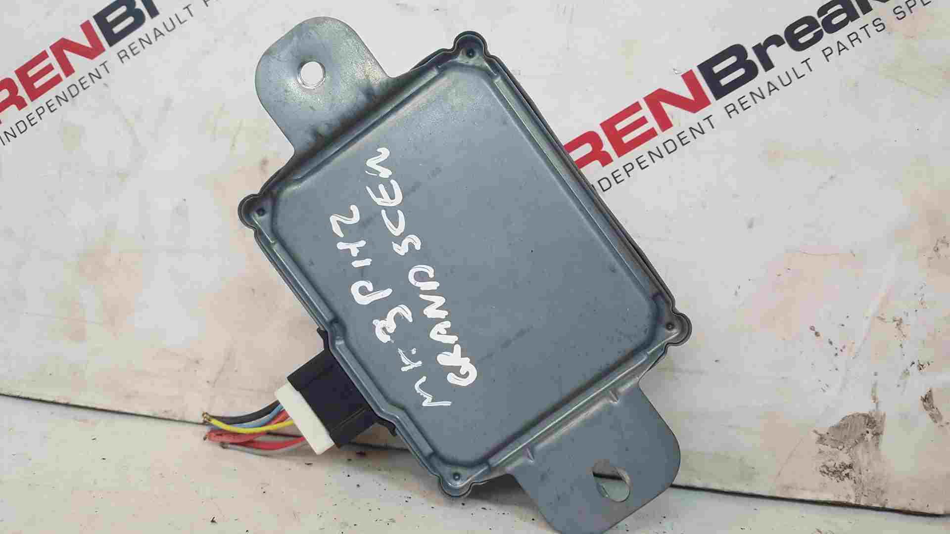 Thumb 4 Renault Scenic MK3 2009-2016 Airbag ECU Module Computer 293A03329r