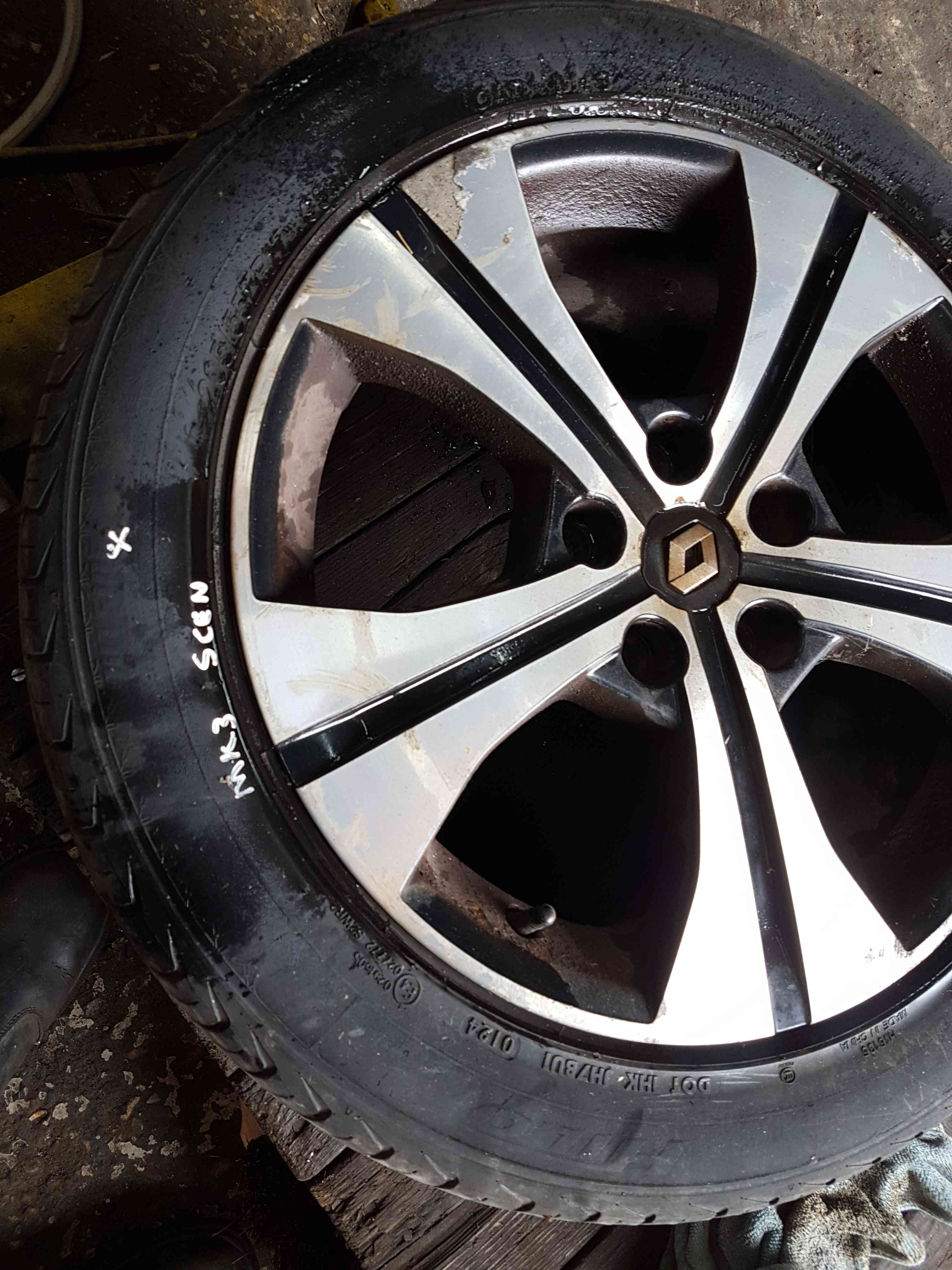Thumb 3 Renault Scenic MK3 2009-2016 Alloy Wheel 17 17Inch 403007582R 3/5