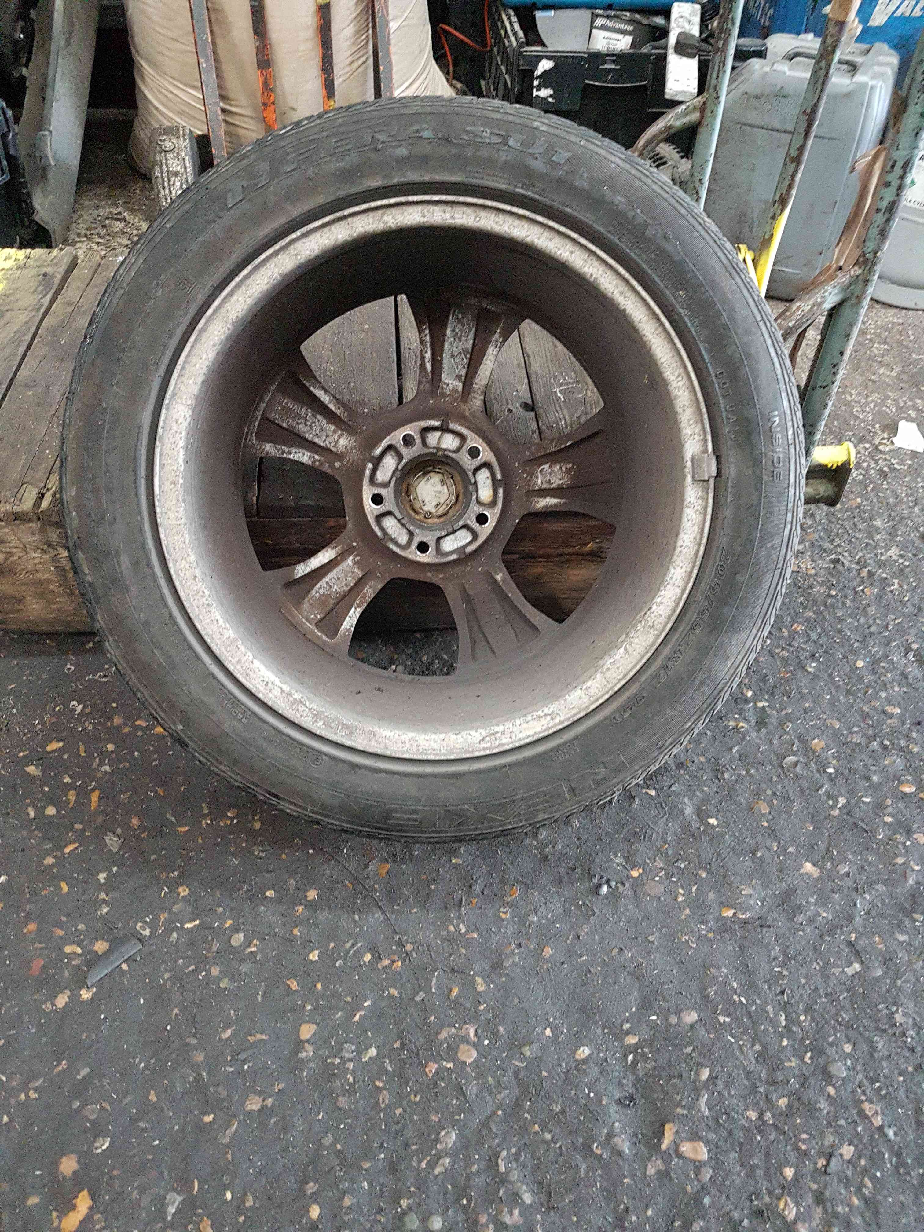 Thumb 6 Renault Scenic MK3 2009-2016 Alloy Wheel 17Inch 403000067R 4/5