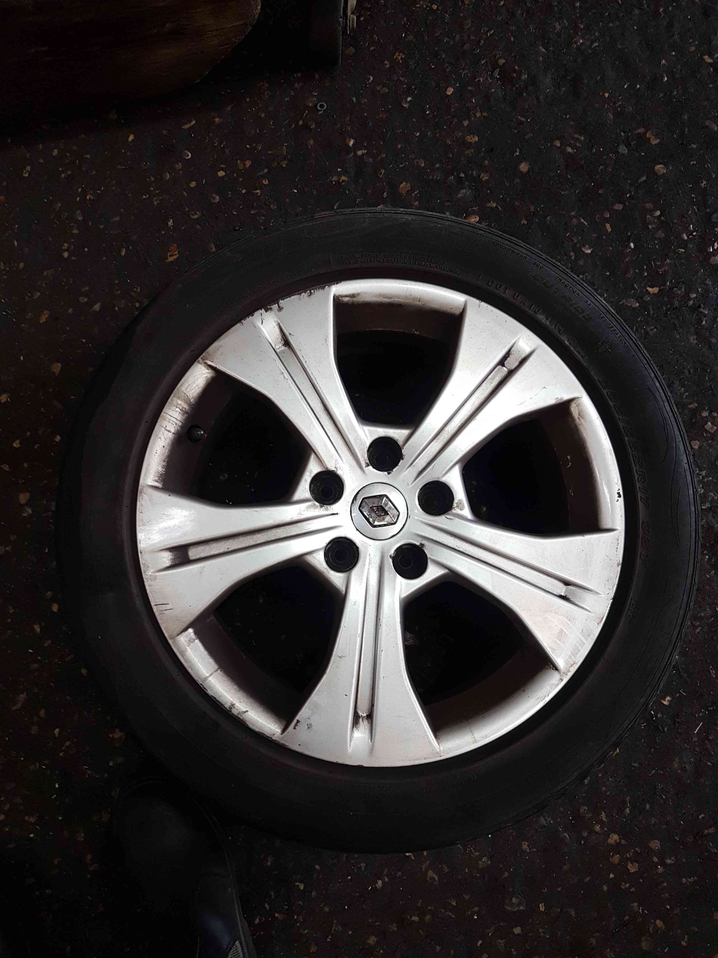 Thumb 7 Renault Scenic MK3 2009-2016 Alloy Wheel 17Inch 403000067R 4/5