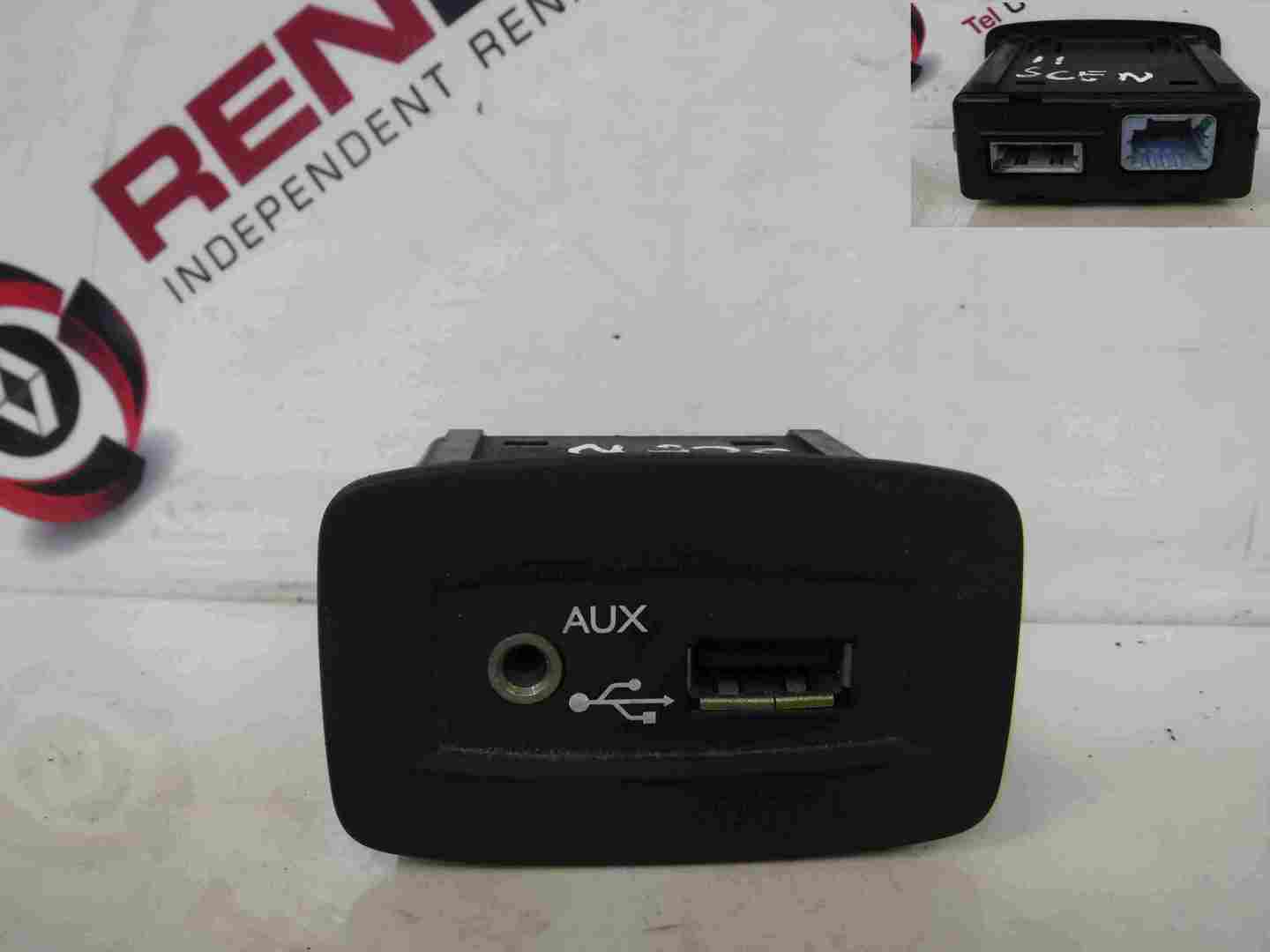 Renault Scenic MK3 2009-2016 Aux USB Input 280230006R