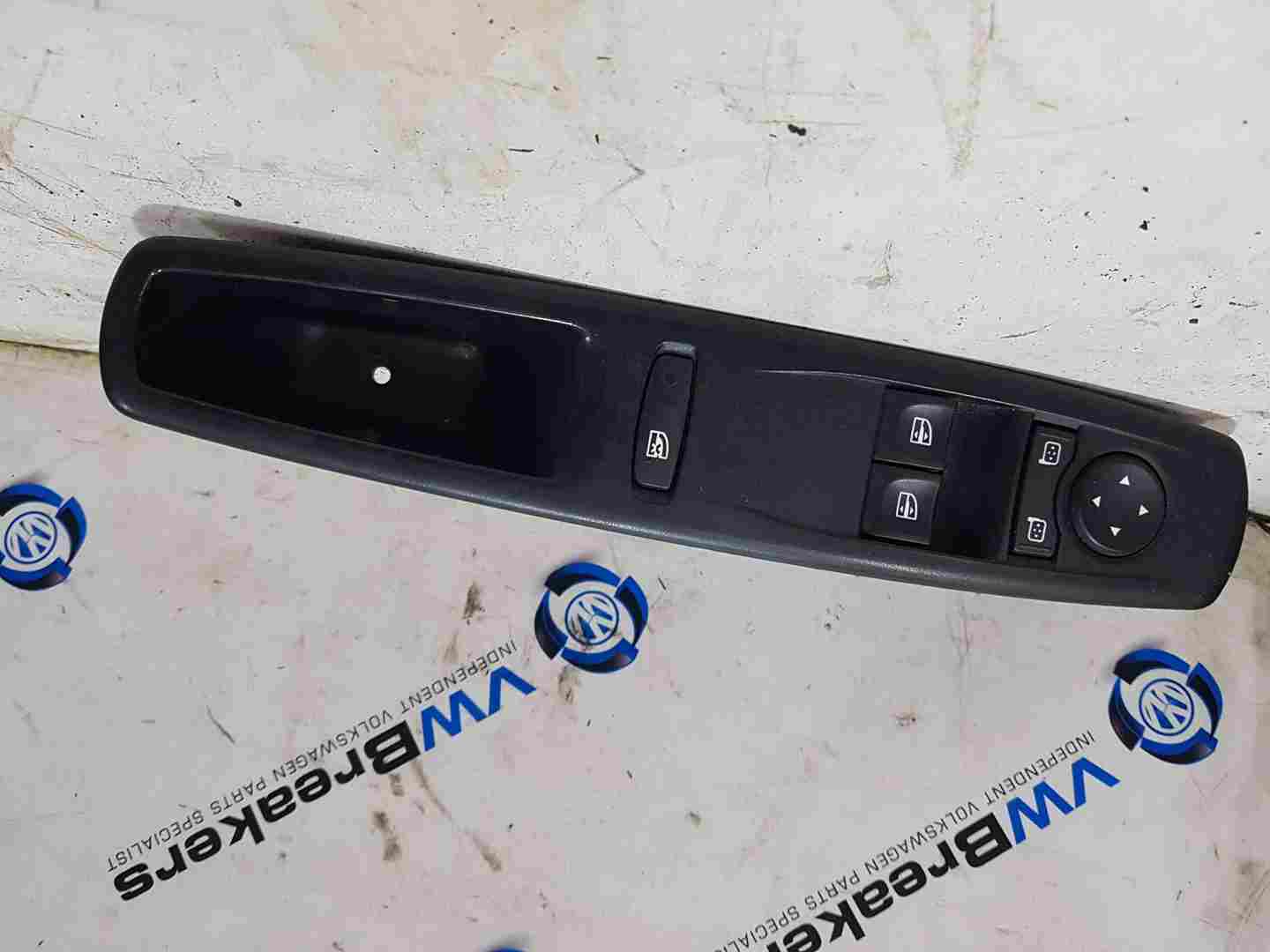 Thumb 5 Renault Scenic MK3 2009-2016 Drivers OSF Front Window Switch Panel