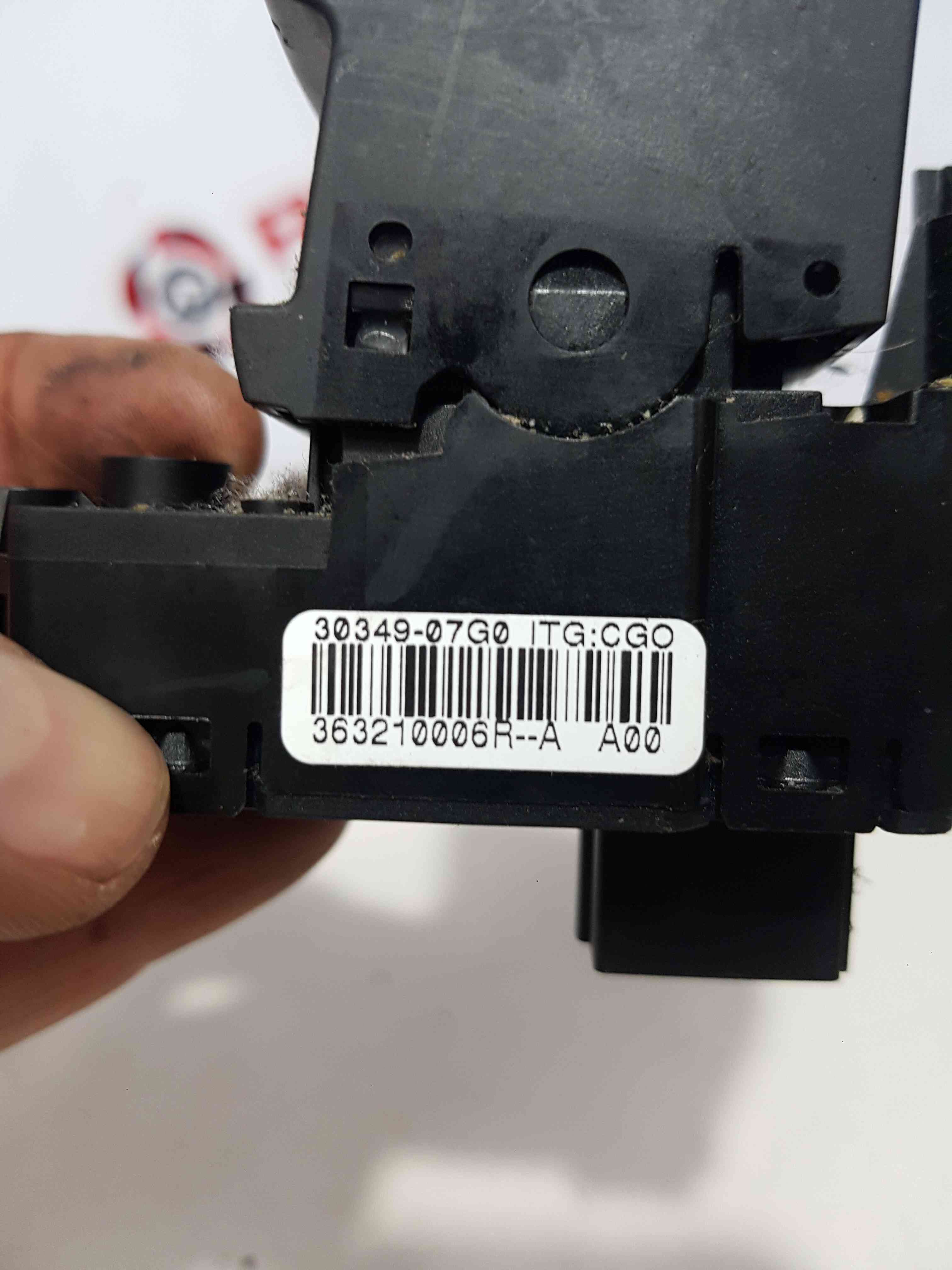 Thumb 5 Renault Scenic MK3 2009-2016 Electronic Handbrake Parking Switch Button