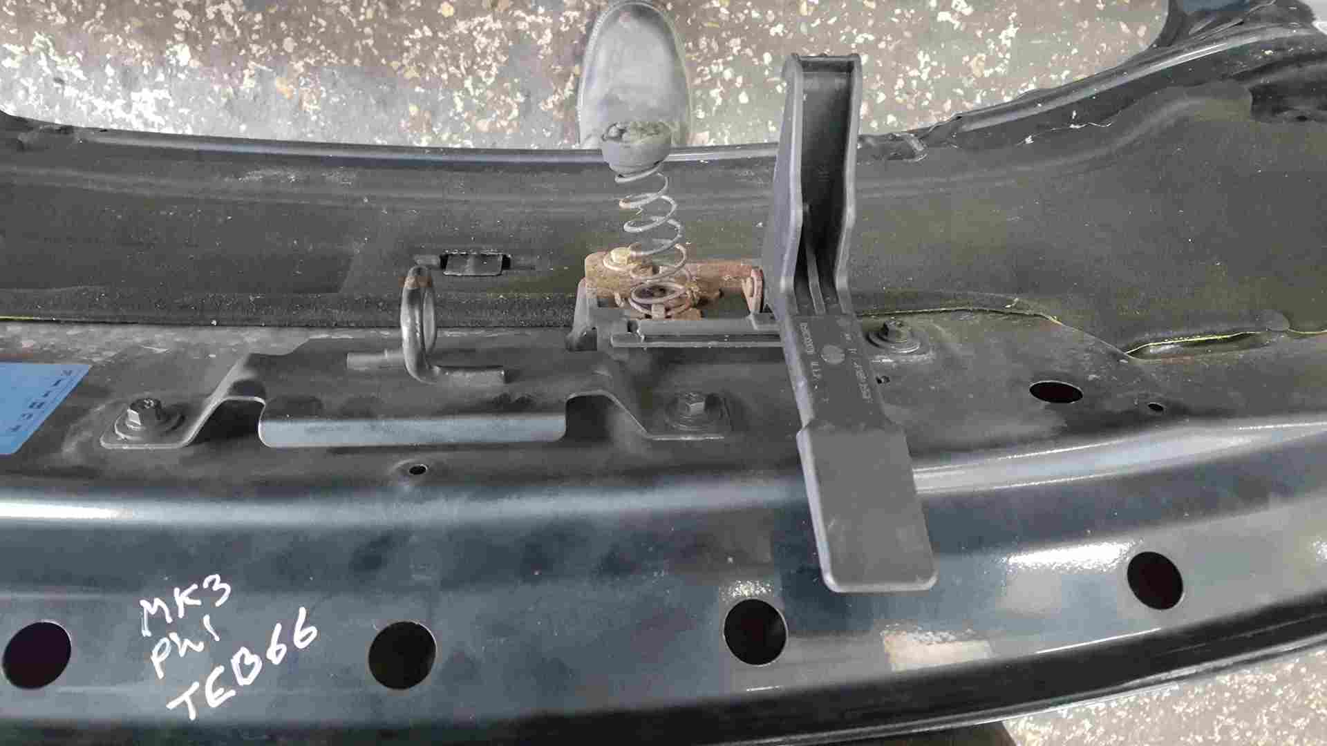 Thumb 4 Renault Scenic MK3 2009-2013 Front Bonnet Grey TEB66