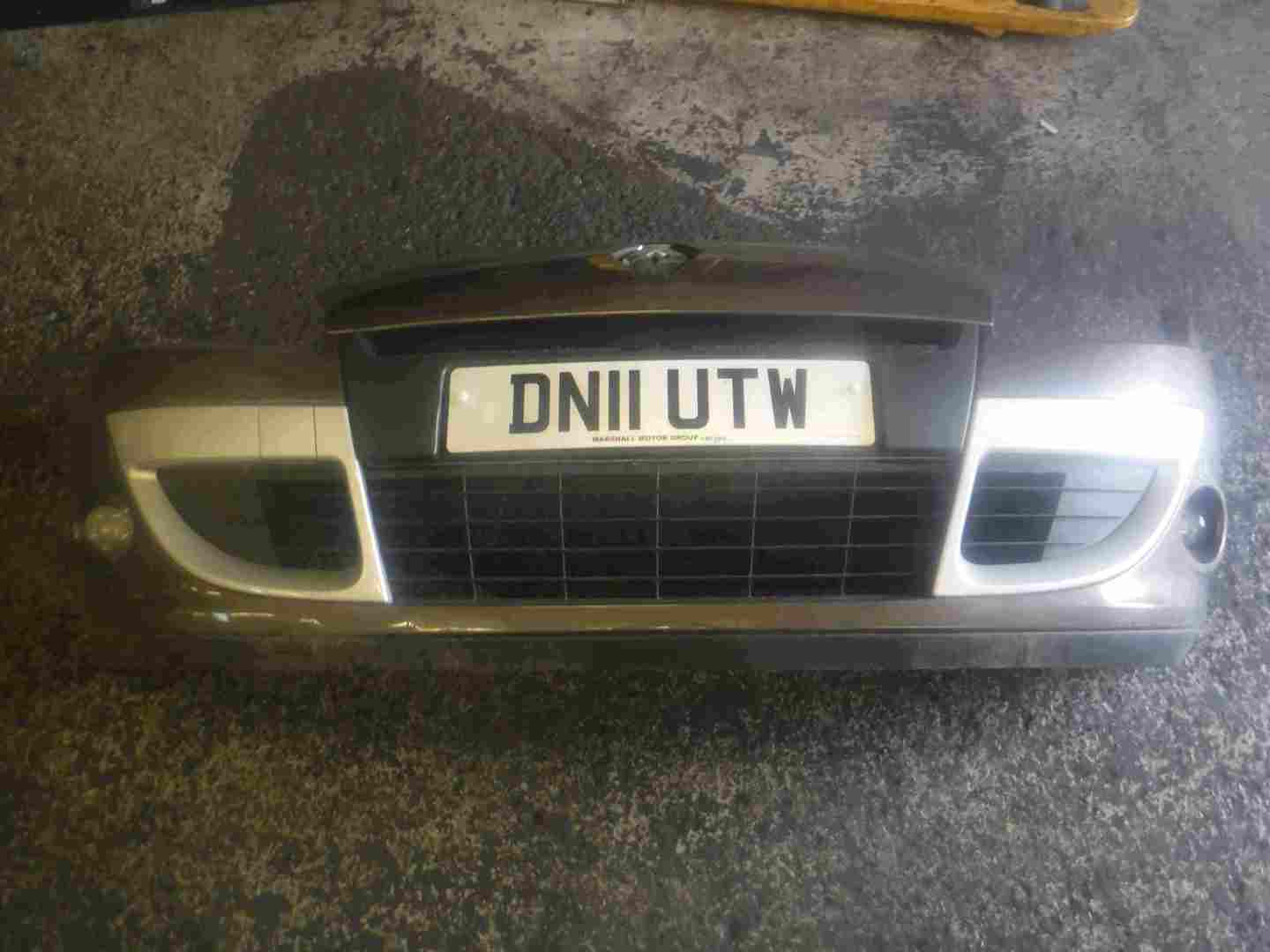 Renault Scenic MK3 2009-2013 Front Bumper Brown Bronze TECNB