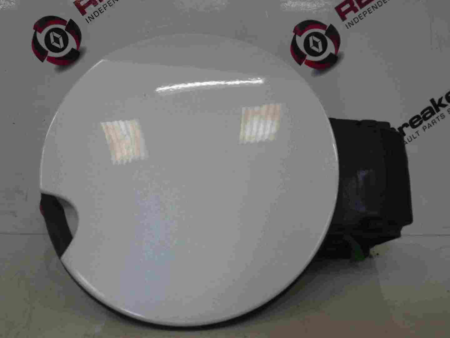 Renault Scenic MK3 2009-2016 Fuel Flap Cover White + Backing TEQNC