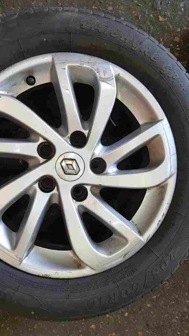 Thumb 2 Renault Scenic MK3 2009-2016 Kaleido Alloy Wheel 16inch 403004042R