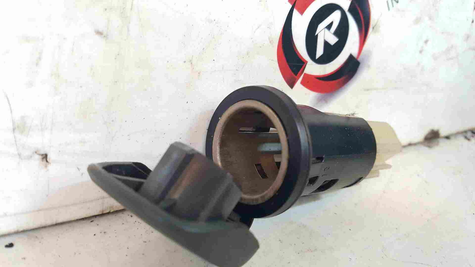 Thumb 3 Renault Scenic MK3 2009-2016 Lighter 12V Socket 7394/12V