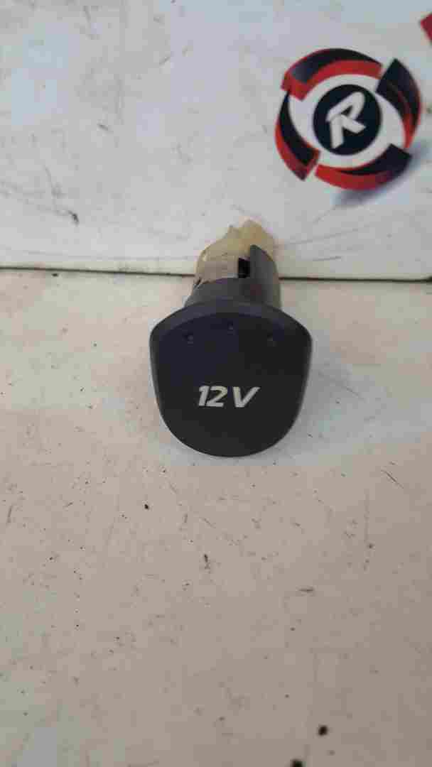 Renault Scenic MK3 2009-2016 Lighter 12V Socket 7394/12V