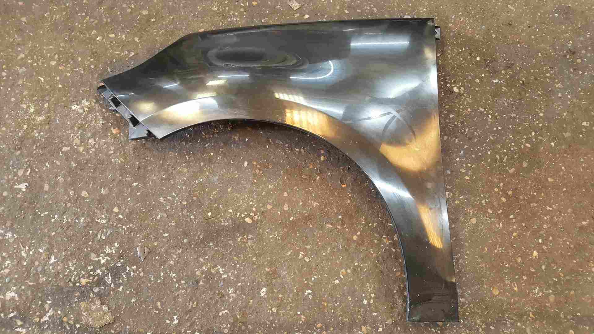 Renault Scenic MK3 2009-2016 Passenger NS Wing Black 676 63101001R