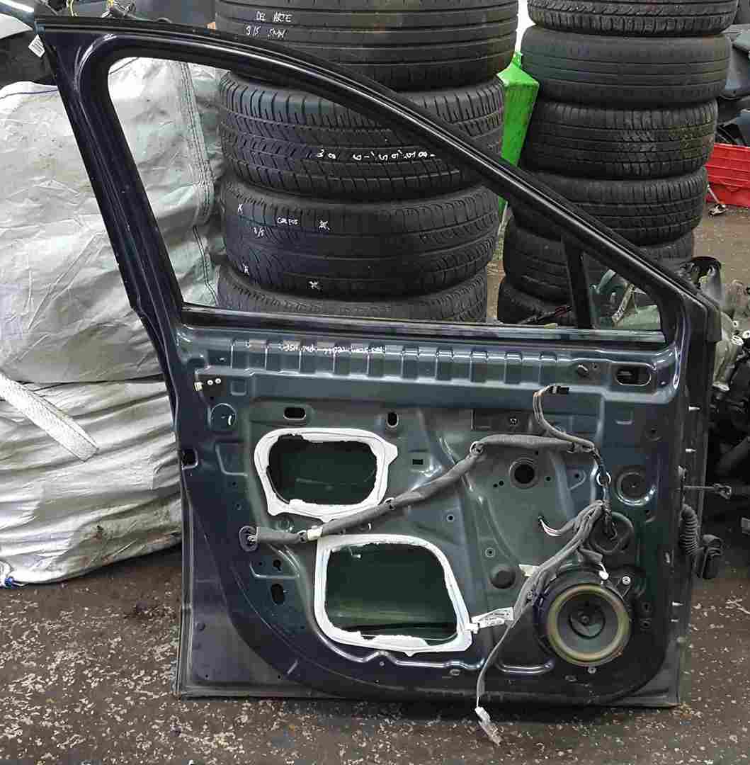 Thumb 2 Renault Scenic MK3 2009-2016 Passenger NSF Front Door Grey TEB66