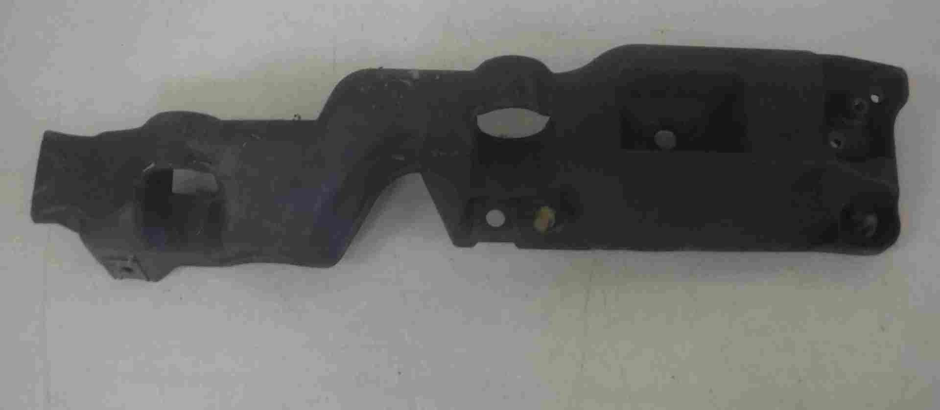 Renault Scenic MK3 2009-2016 Passenger NSF Front Wing Bracket 631230010R