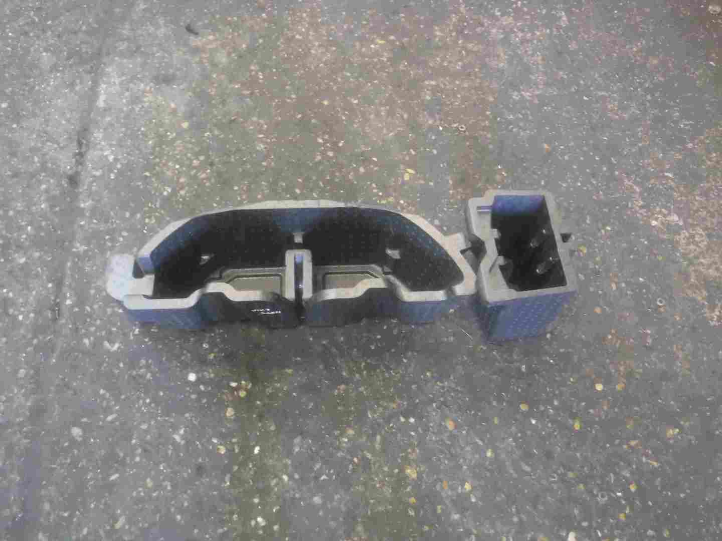 Renault Scenic MK3 2009-2016 Rear Boot Tool Kit Set Holder