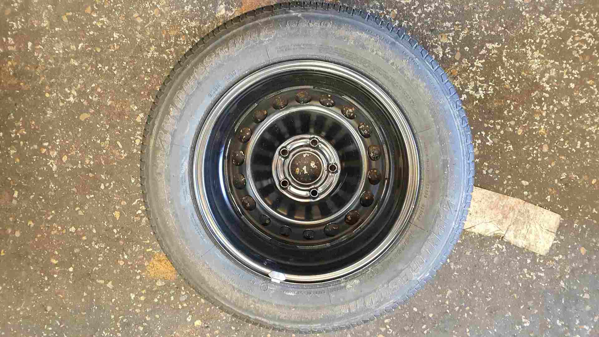 Thumb 3 Renault Scenic MK3 2009-2016 Steel Wheel Rim + Tyre 195 65 15 8mm