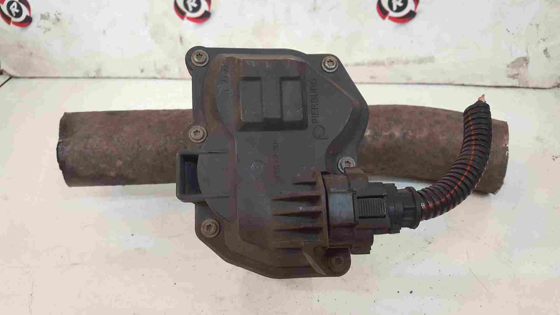 Thumb 3 Renault Scenic MK3 2013-2016 1.6 DCI R9M402  Diesel Exhaust Throttle Valve