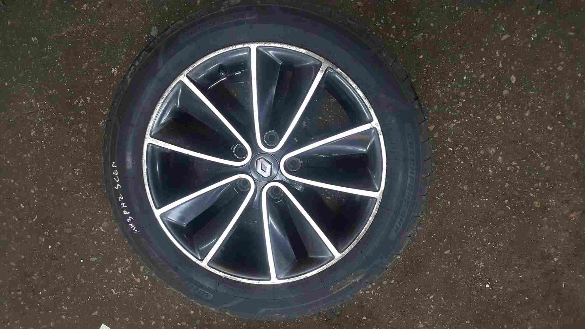 Renault Scenic MK3 2013-2016 Alloy Wheel + Tyre 205 55 17 5Mm 403006786R 4/5