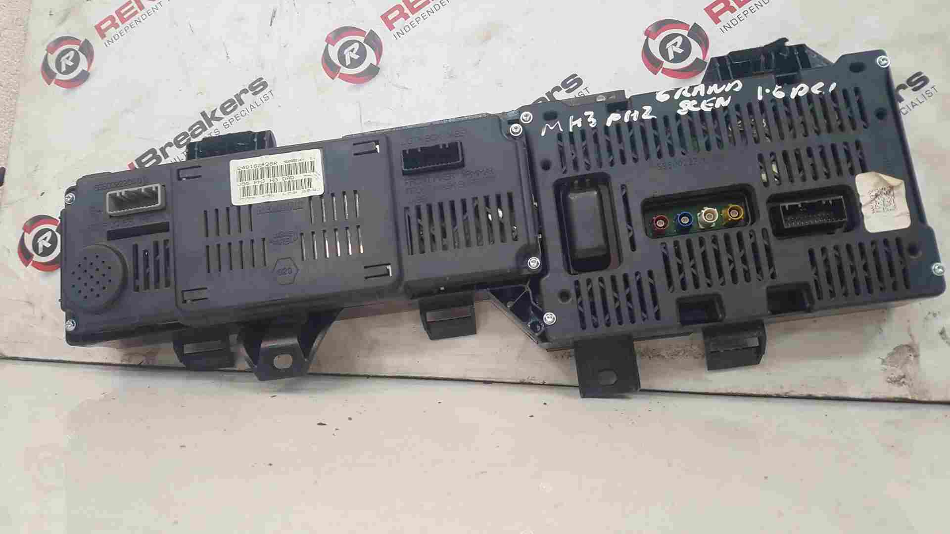 Thumb 4 Renault Scenic MK3 2013-2016 Dashboard Instrument Panel Clocks Satnav 