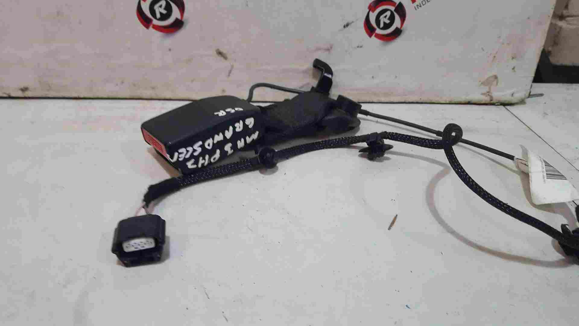 Thumb 5 Renault Scenic MK3 2013-2016 Driver OSR Rear Seat Belt Buckle Clip Anchor